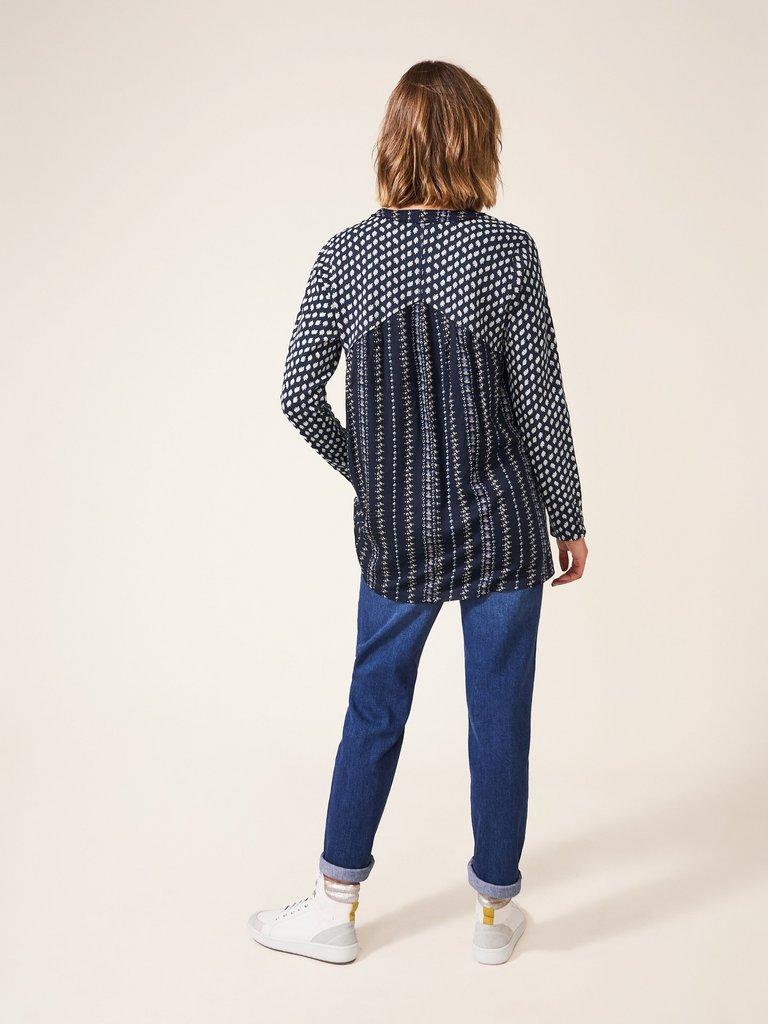 Tammy Textured Tunic in NAVY MULTI - MODEL BACK