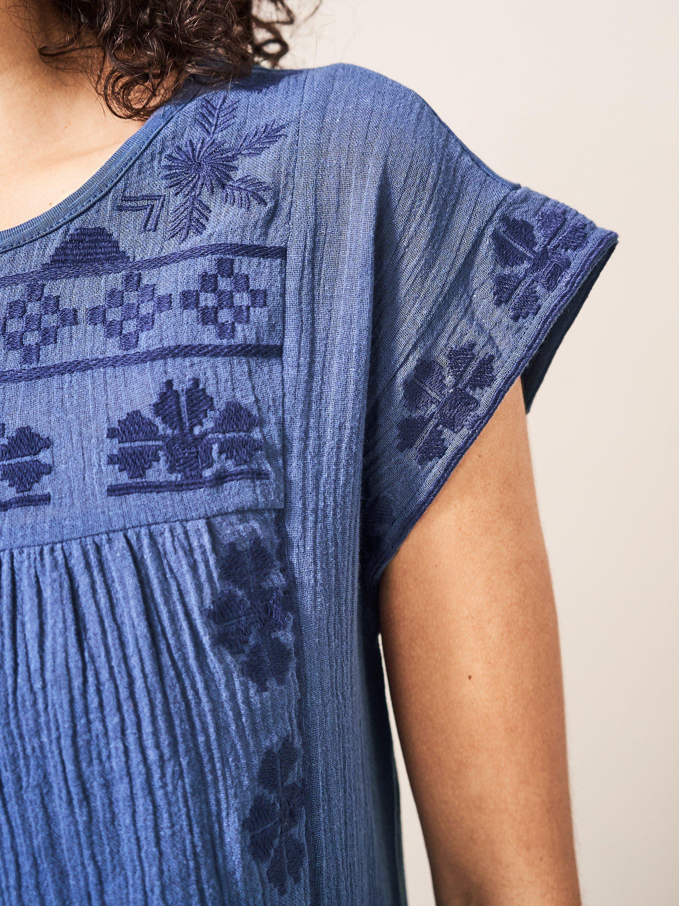 Zoe Embroidered Top in BLUE MLT - MODEL DETAIL