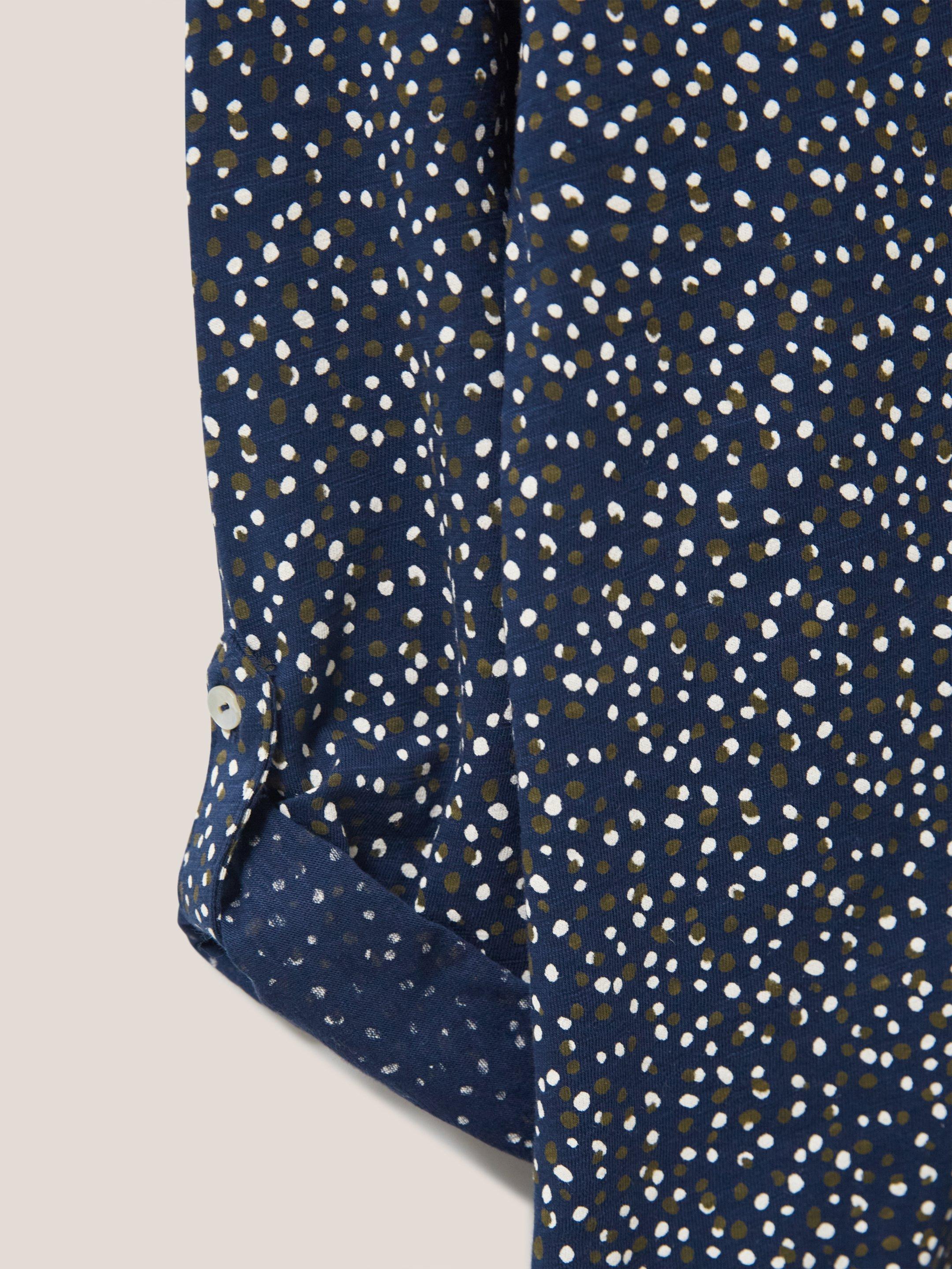 Annie Printed Jersey Shirt in NAVY MULTI - FLAT DETAIL