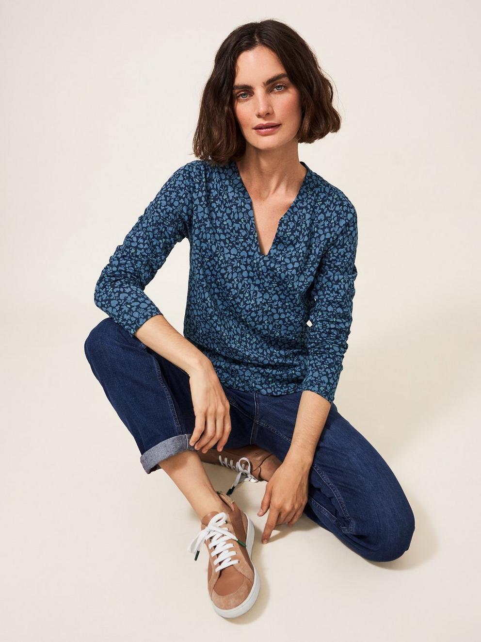 Long Sleeve Nelly Tee in NAVY MULTI - LIFESTYLE