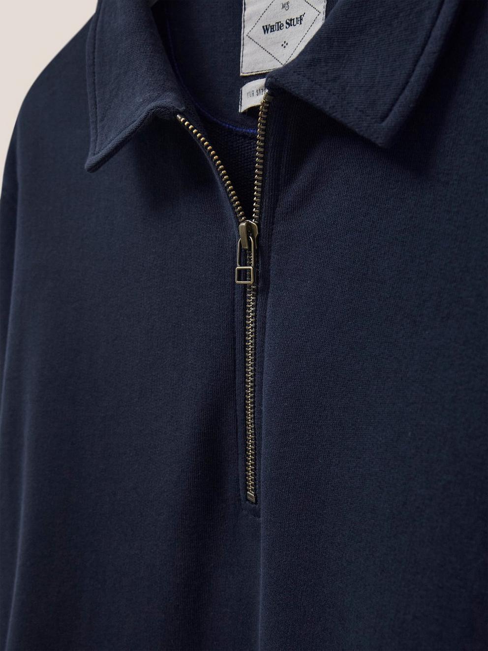 Ashby Half Zip Sweat in DARK NAVY - FLAT DETAIL