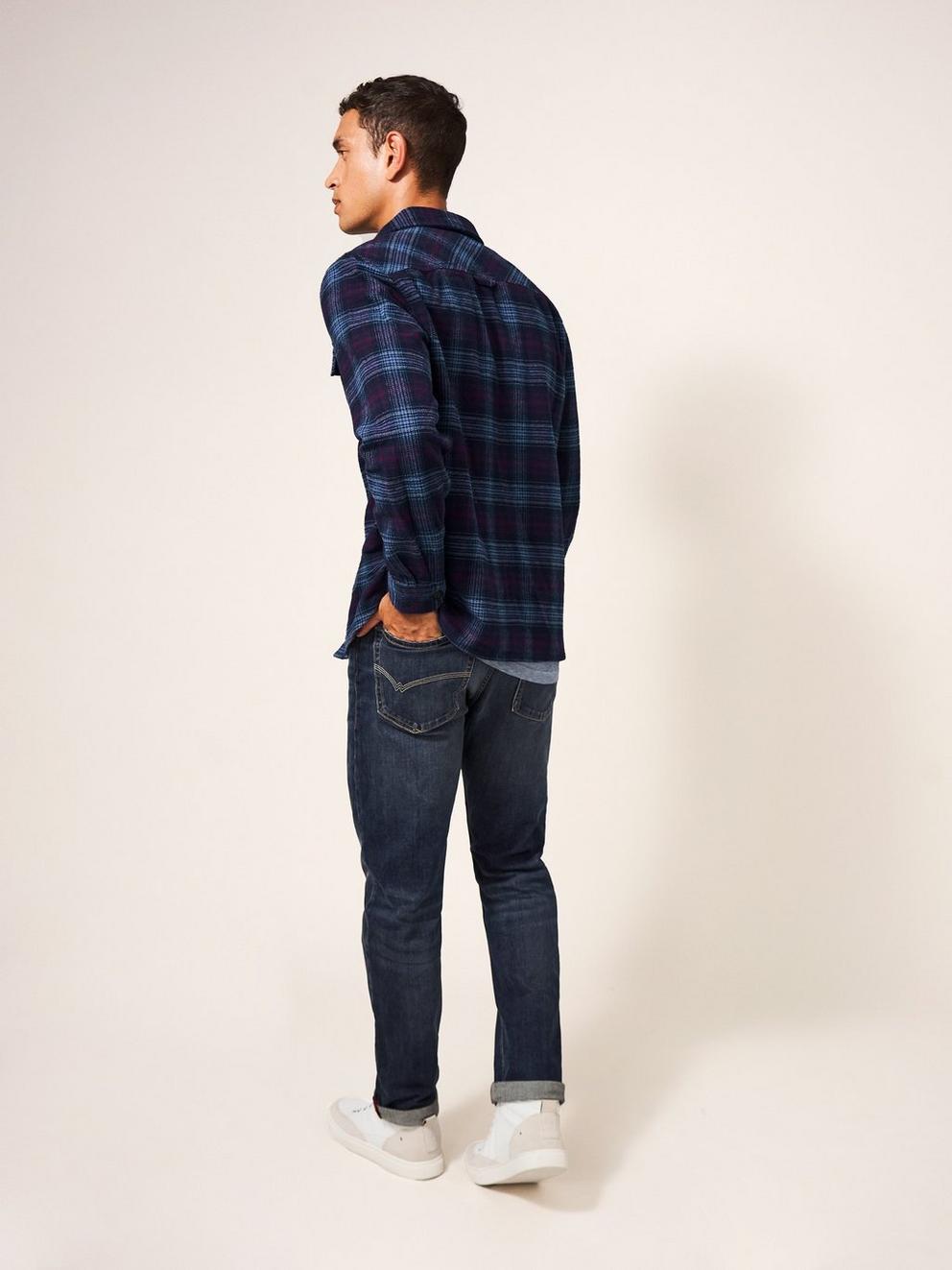 Darwen Check Overshirt in DARK NAVY - MODEL DETAIL