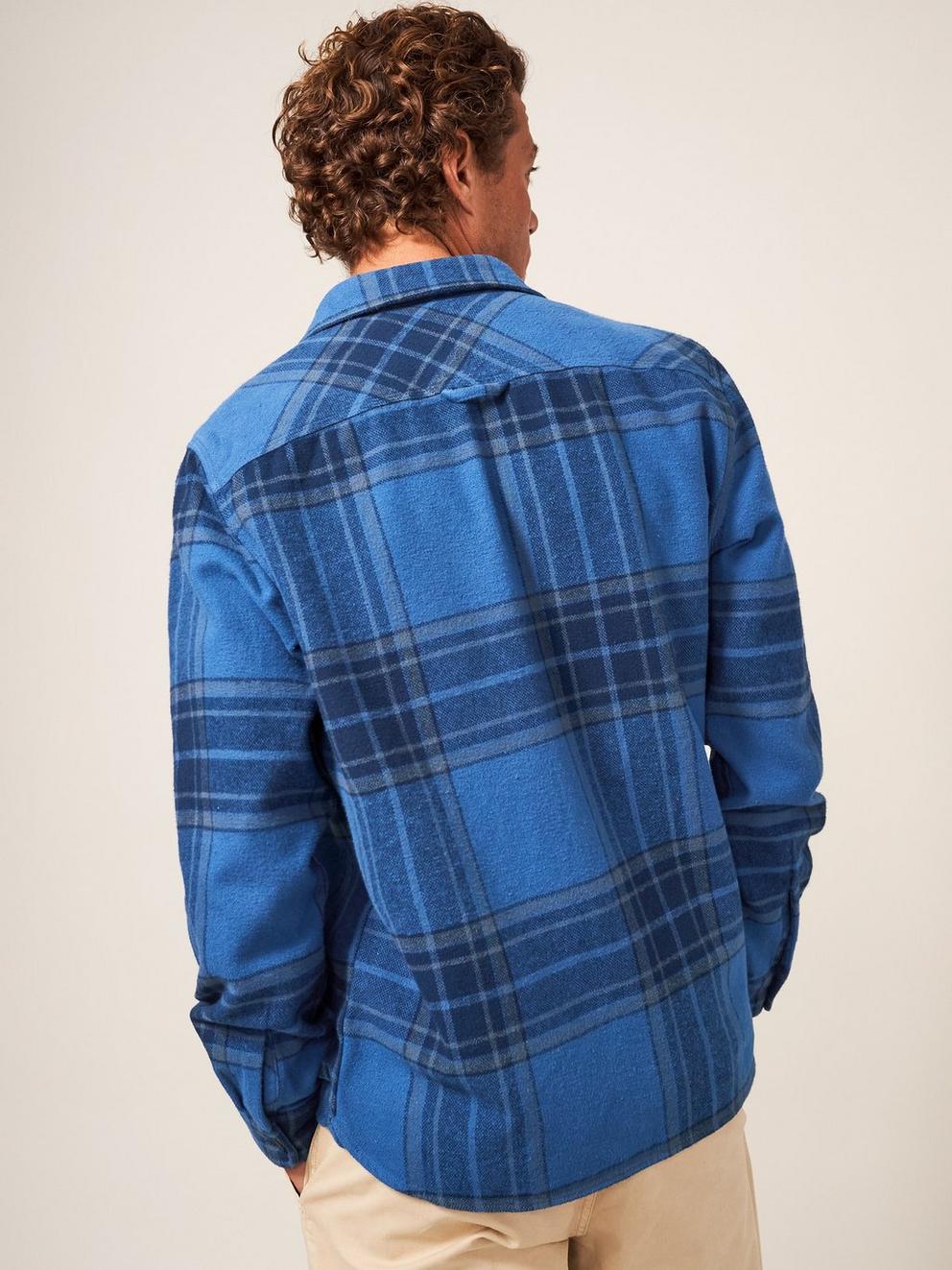 Darwen Check Overshirt in DEEP BLUE - MODEL BACK