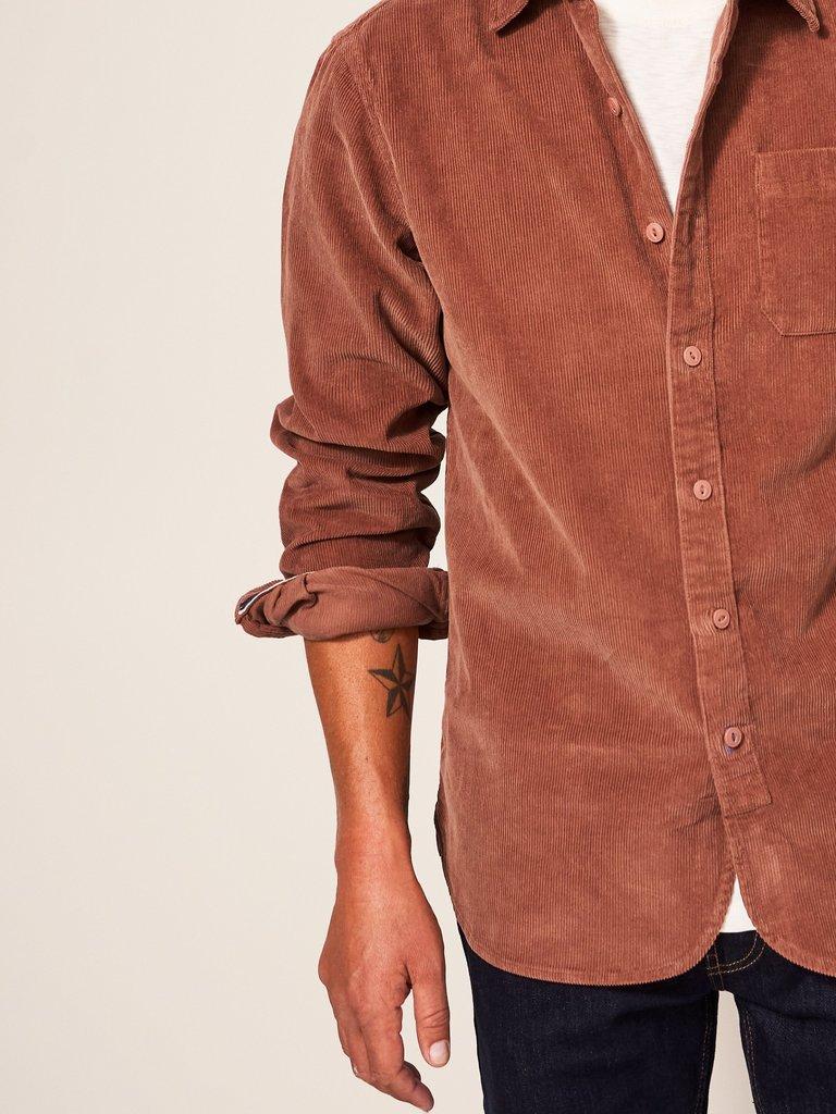Whitwick Cord Shirt in DEEP BROWN - MODEL DETAIL