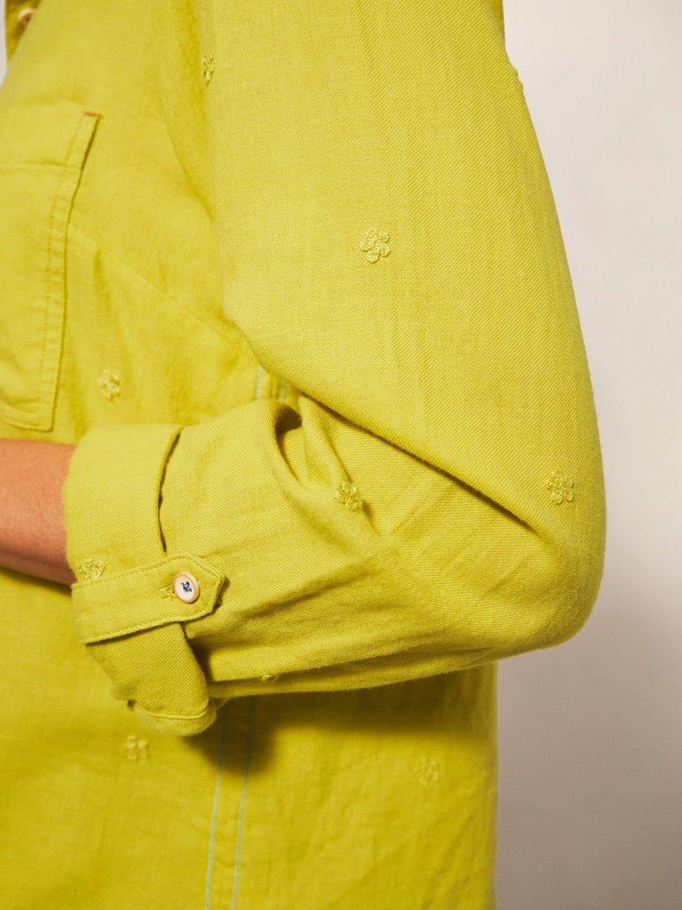 Emilia Organic Cotton Long Sleeve Shirt in MID CHART - MODEL DETAIL