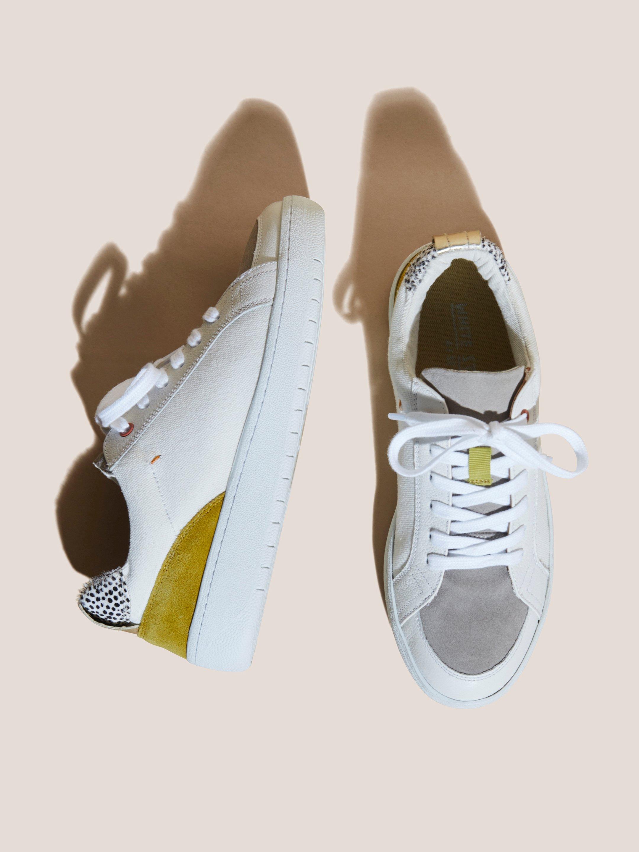 Leather Suede Trainer in NAT MLT - FLAT DETAIL