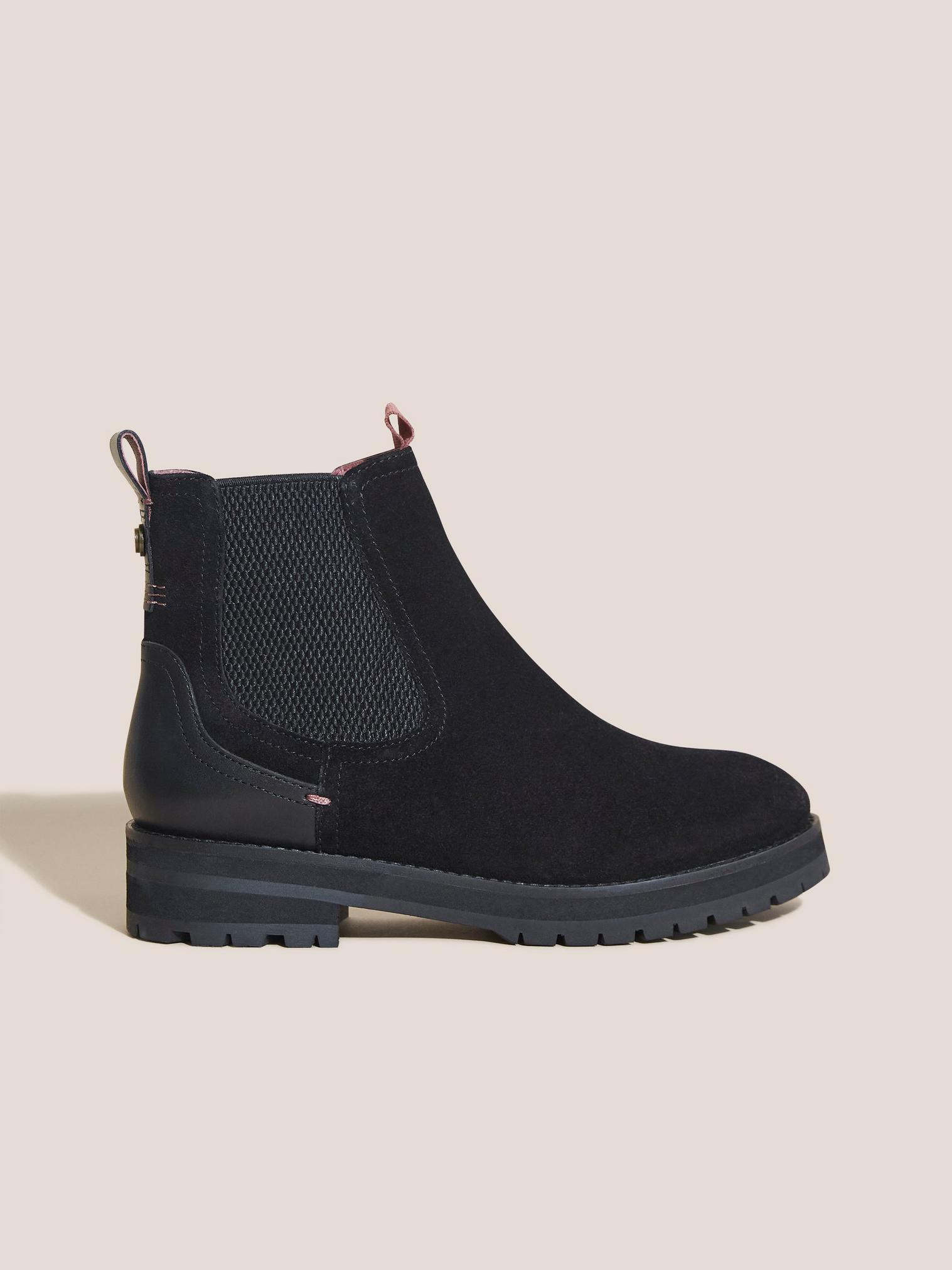 Esme Chunky Leather Chelsea Boot in PURE BLK - MODEL FRONT