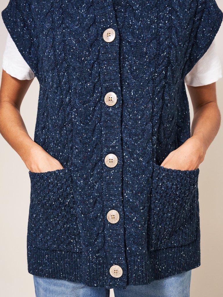 Chestnut Cable Pocket Poncho in DARK NAVY | White Stuff