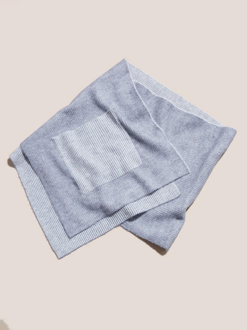 Knit Pocket Scarf in GREY MLT - FLAT BACK