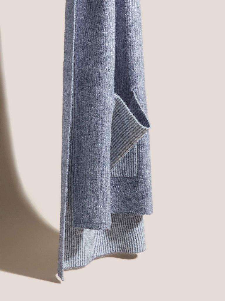 Knit Pocket Scarf in GREY MLT - FLAT FRONT