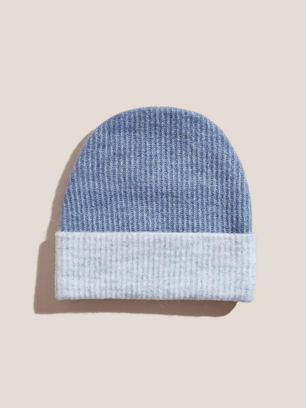 Reversible Colourblock Beanie in GREY MLT - LIFESTYLE