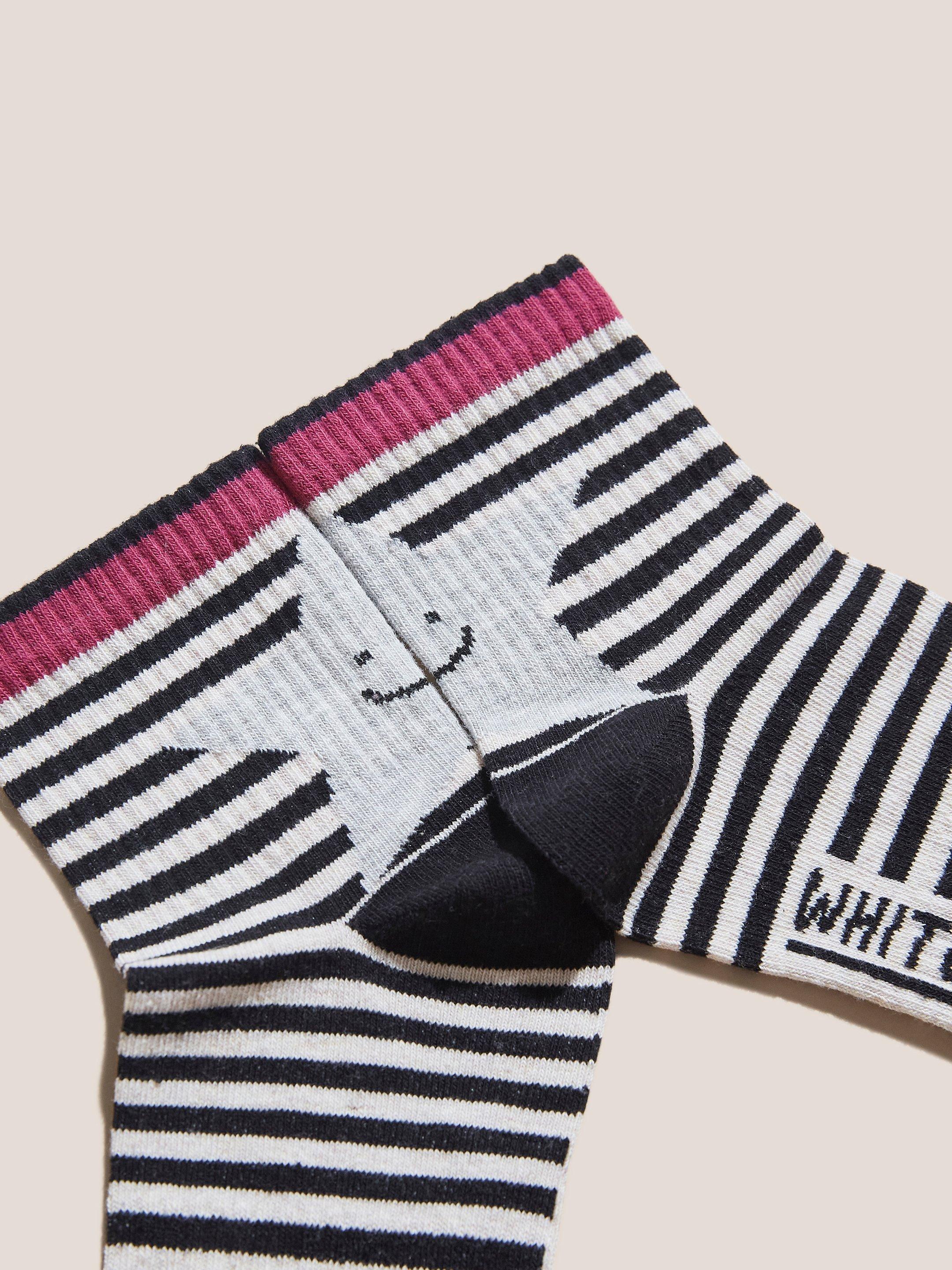 Star Stripe Midi Sock in BLK MLT - FLAT DETAIL