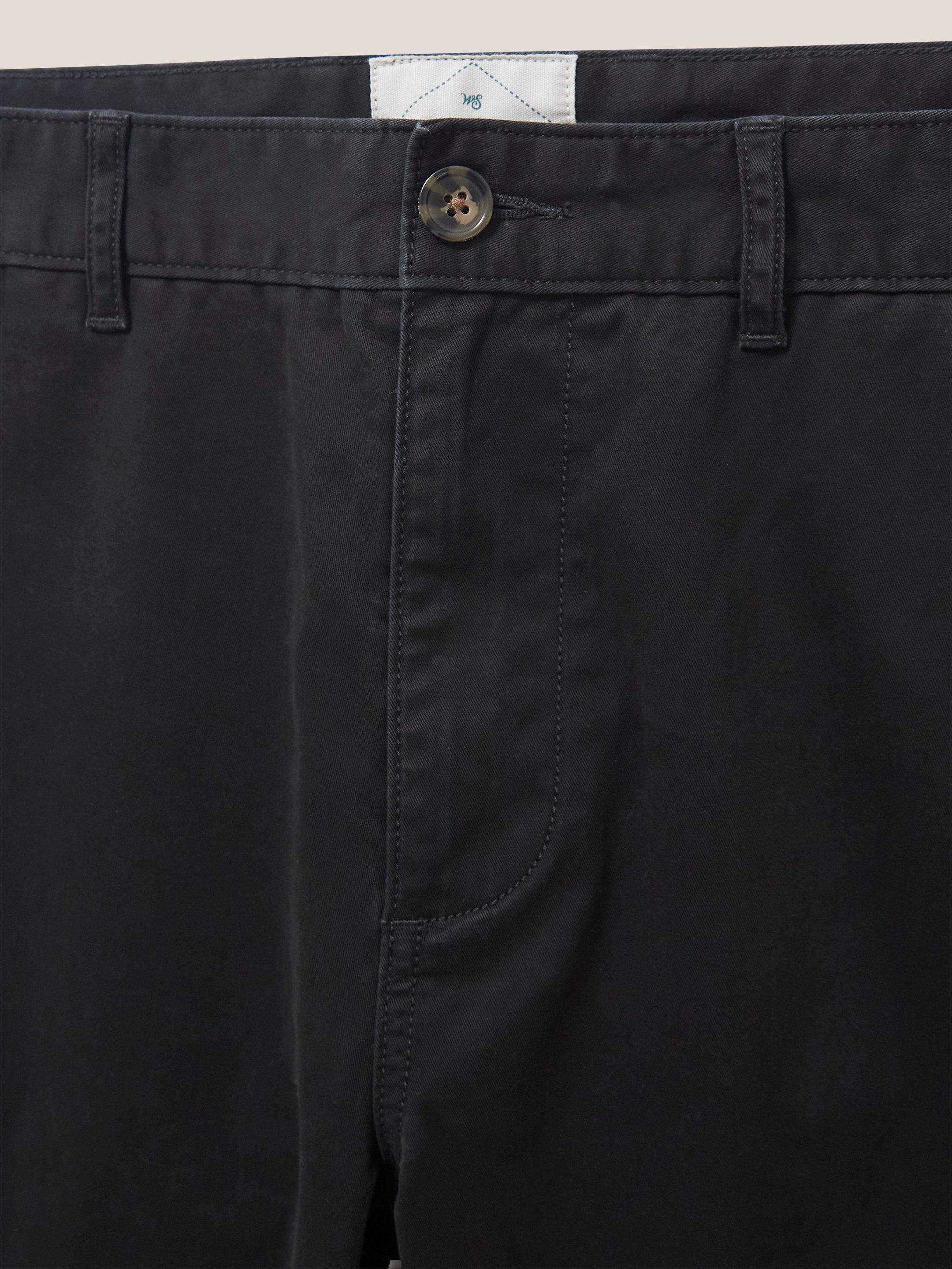 Elm Chino Trouser in PURE BLK - FLAT DETAIL