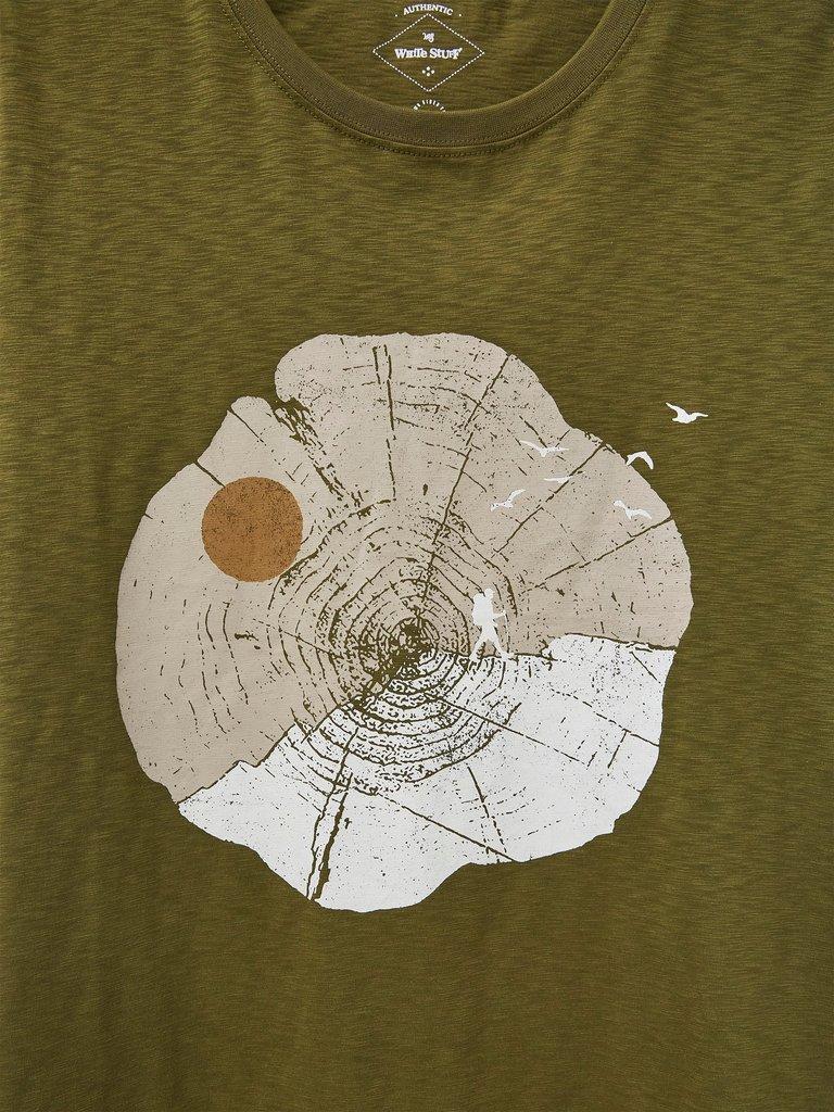 Grain Walker Graphic Tshirt in MID GREEN - FLAT DETAIL