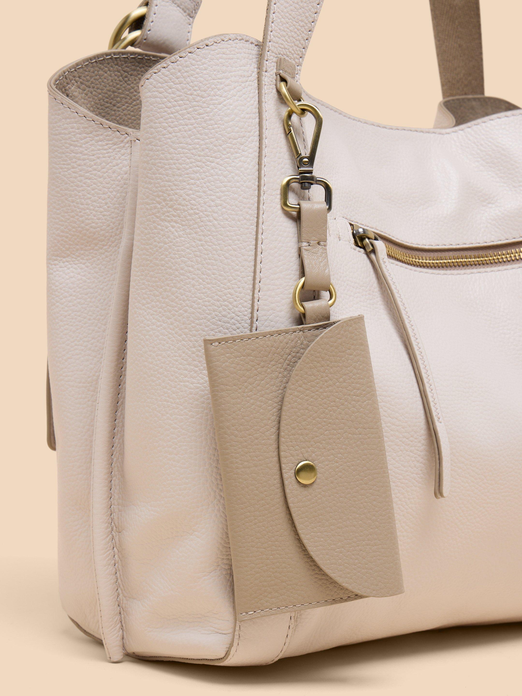 Hannah Leather Tote Bag in PALE IVORY - FLAT FRONT