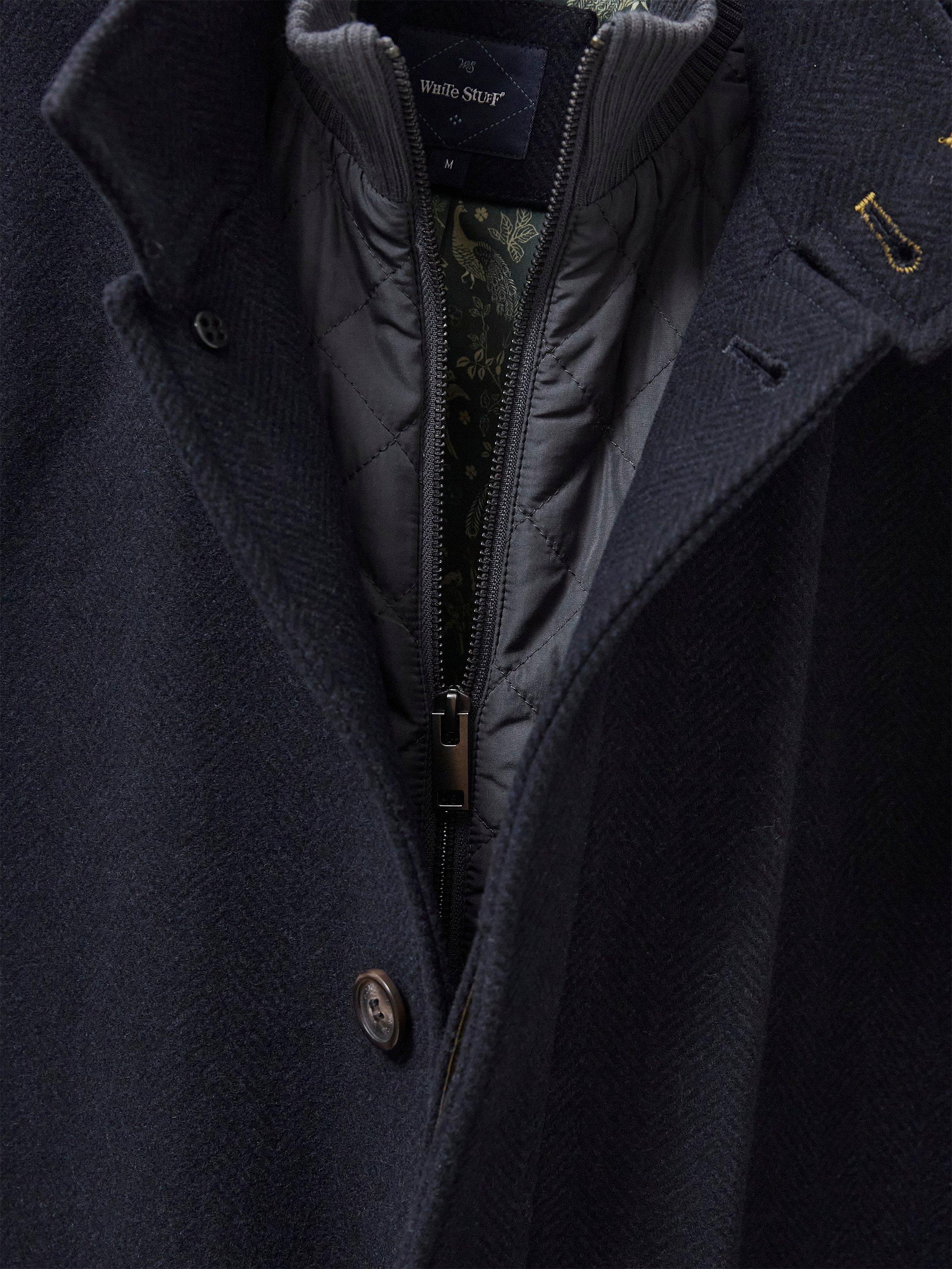 Lincoln Wool Coat in DARK NAVY - FLAT DETAIL
