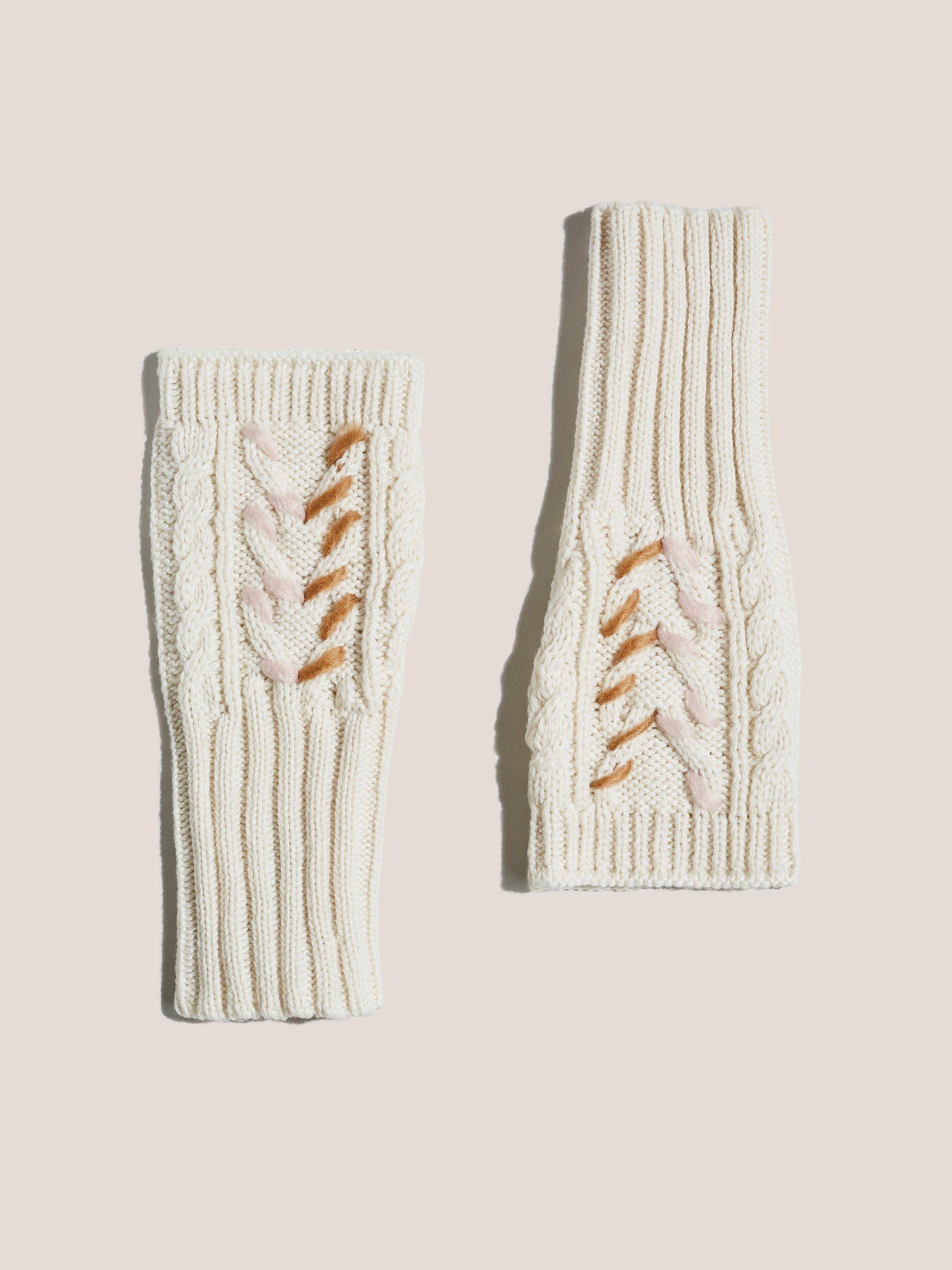 Heart Cable Fingerless Glove