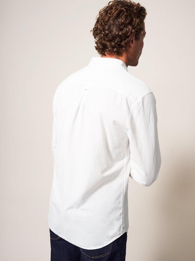 Gaddesby Dobby Shirt in WHITE MLT - MODEL BACK