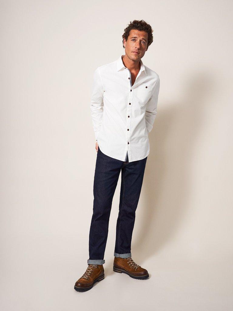 Gaddesby Dobby Shirt in WHITE MLT - MODEL FRONT