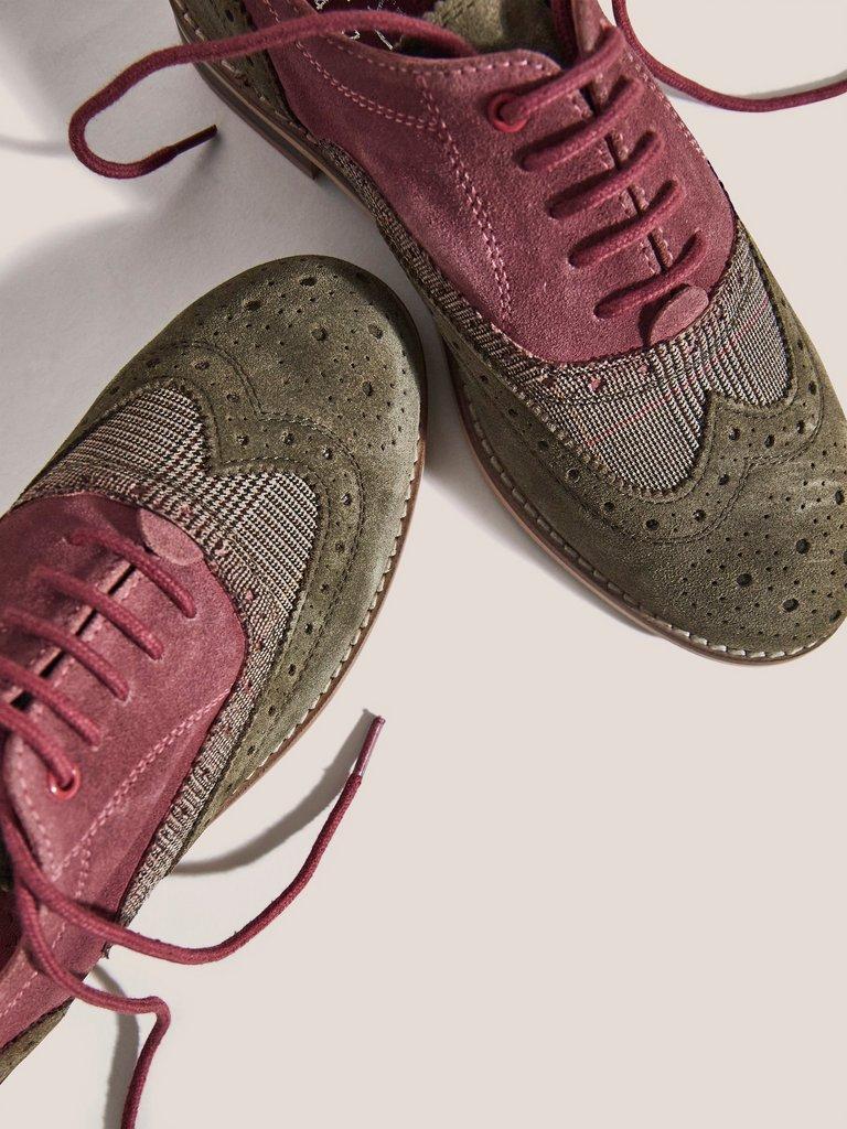 Thistle Mixed Lace Up Brogue in GREEN MLT - FLAT BACK