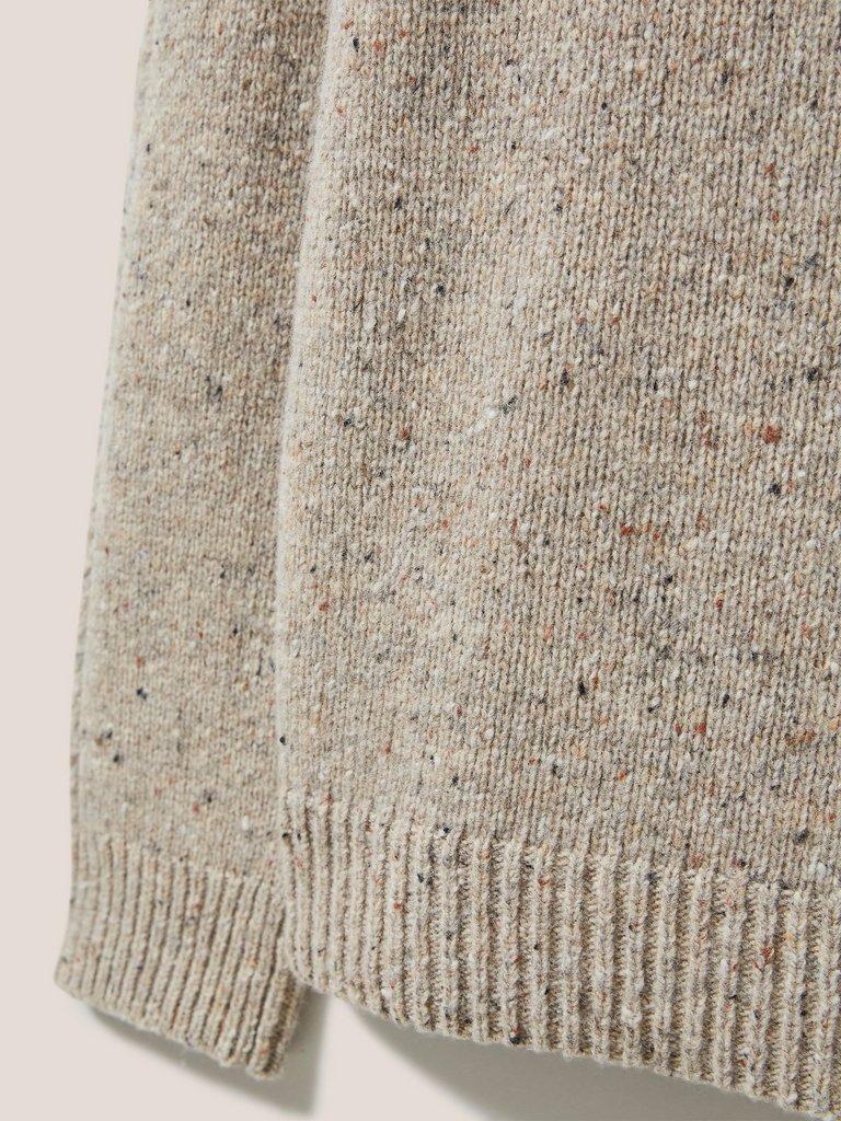 Arundel Crew Jumper in DK NAT - FLAT DETAIL