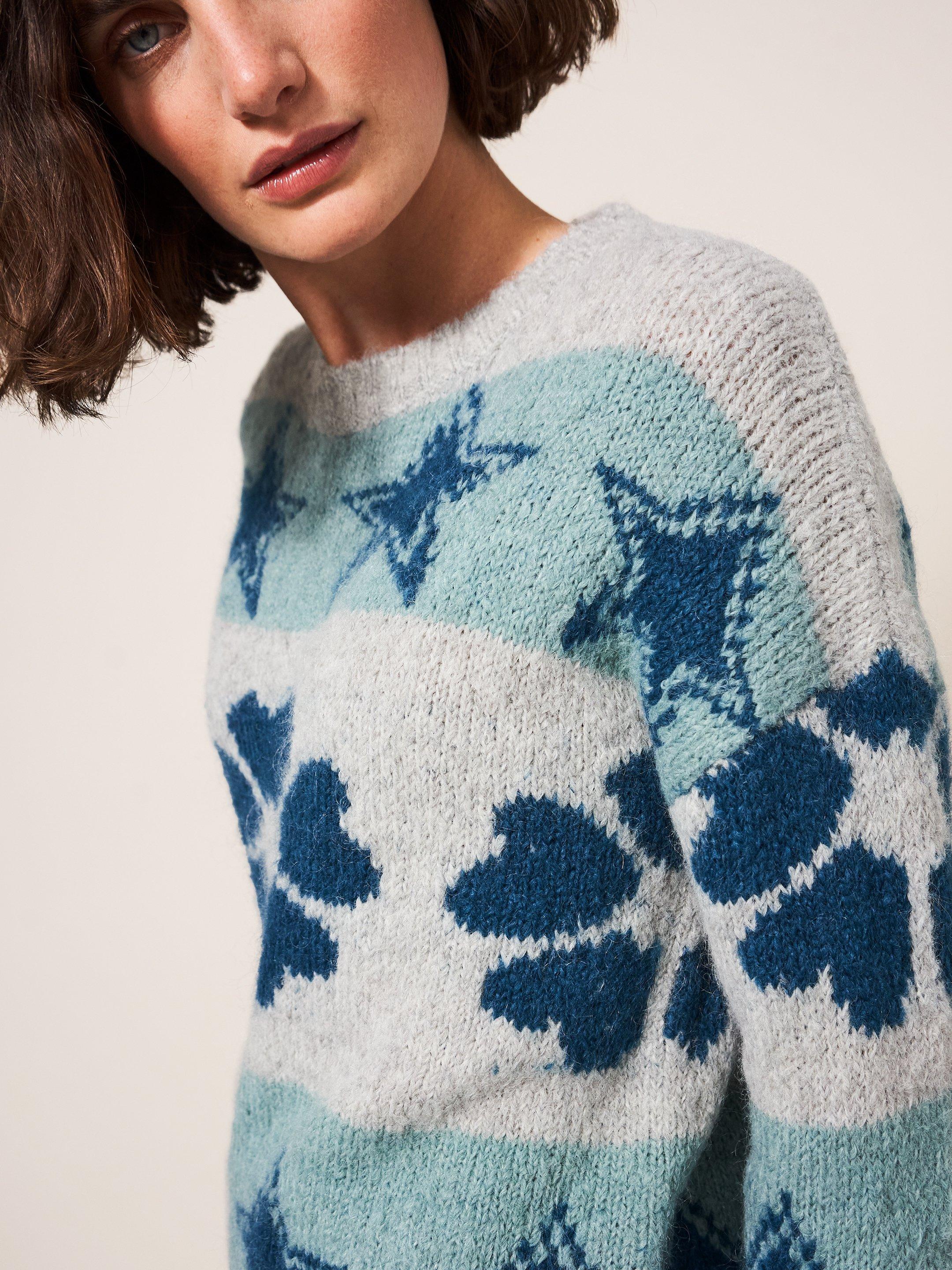 Star And Flower Jumper in TEAL MLT - MODEL DETAIL