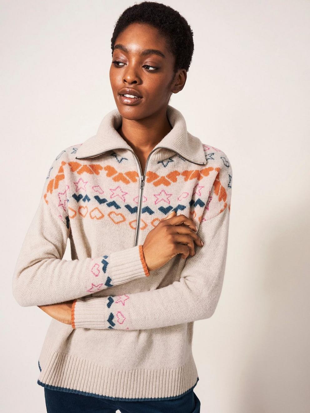 Nordic Heart Half Zip in NAT MLT - MODEL DETAIL