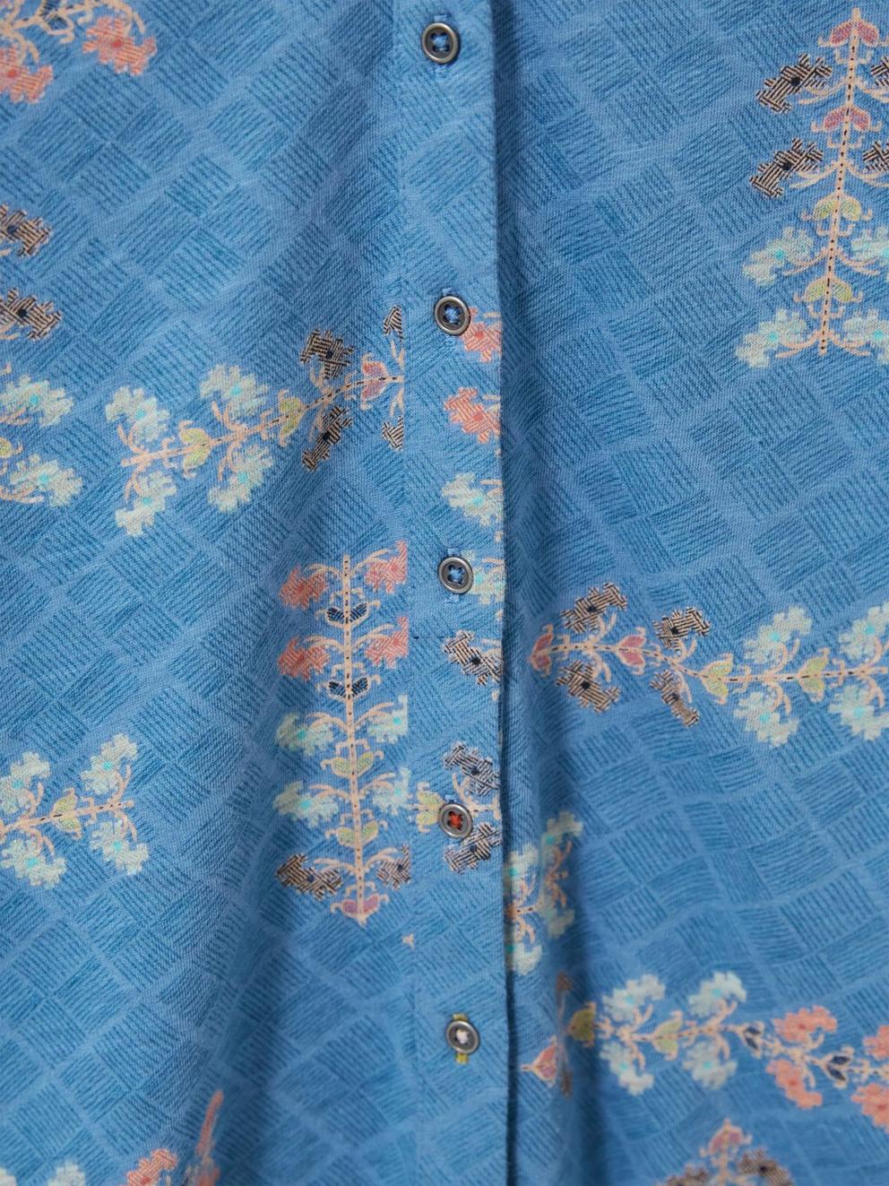 Annie Patterned Jersey Shirt in BLUE MLT - FLAT DETAIL