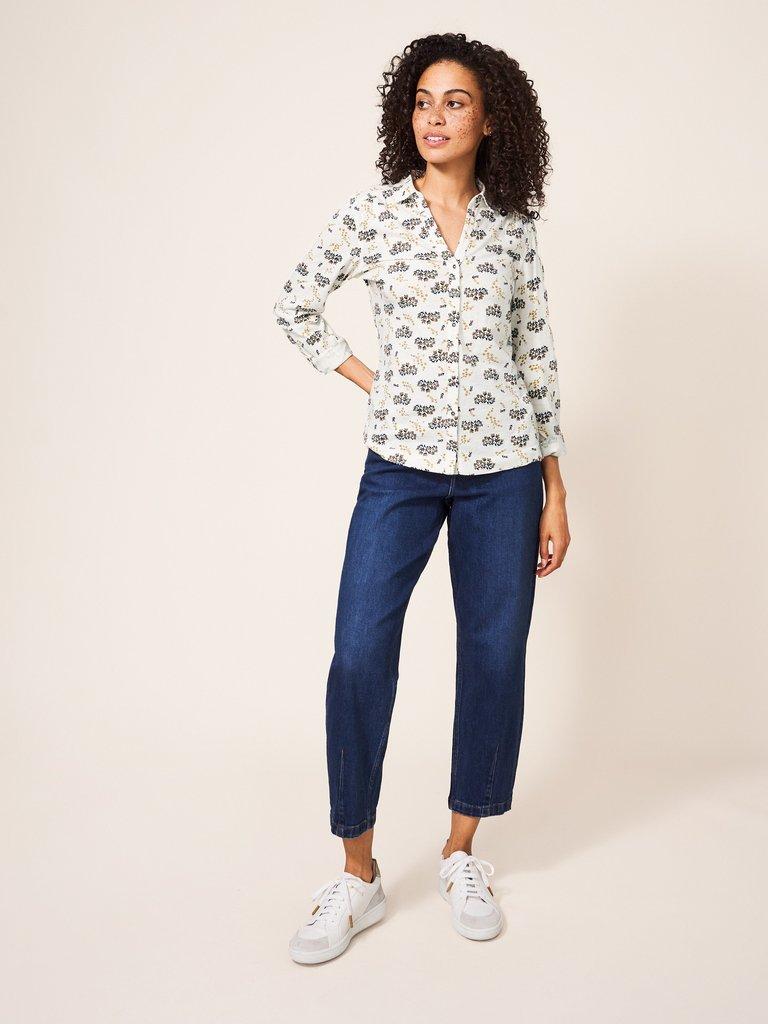 Annie Patterned Jersey Shirt in NAT MLT - MODEL FRONT