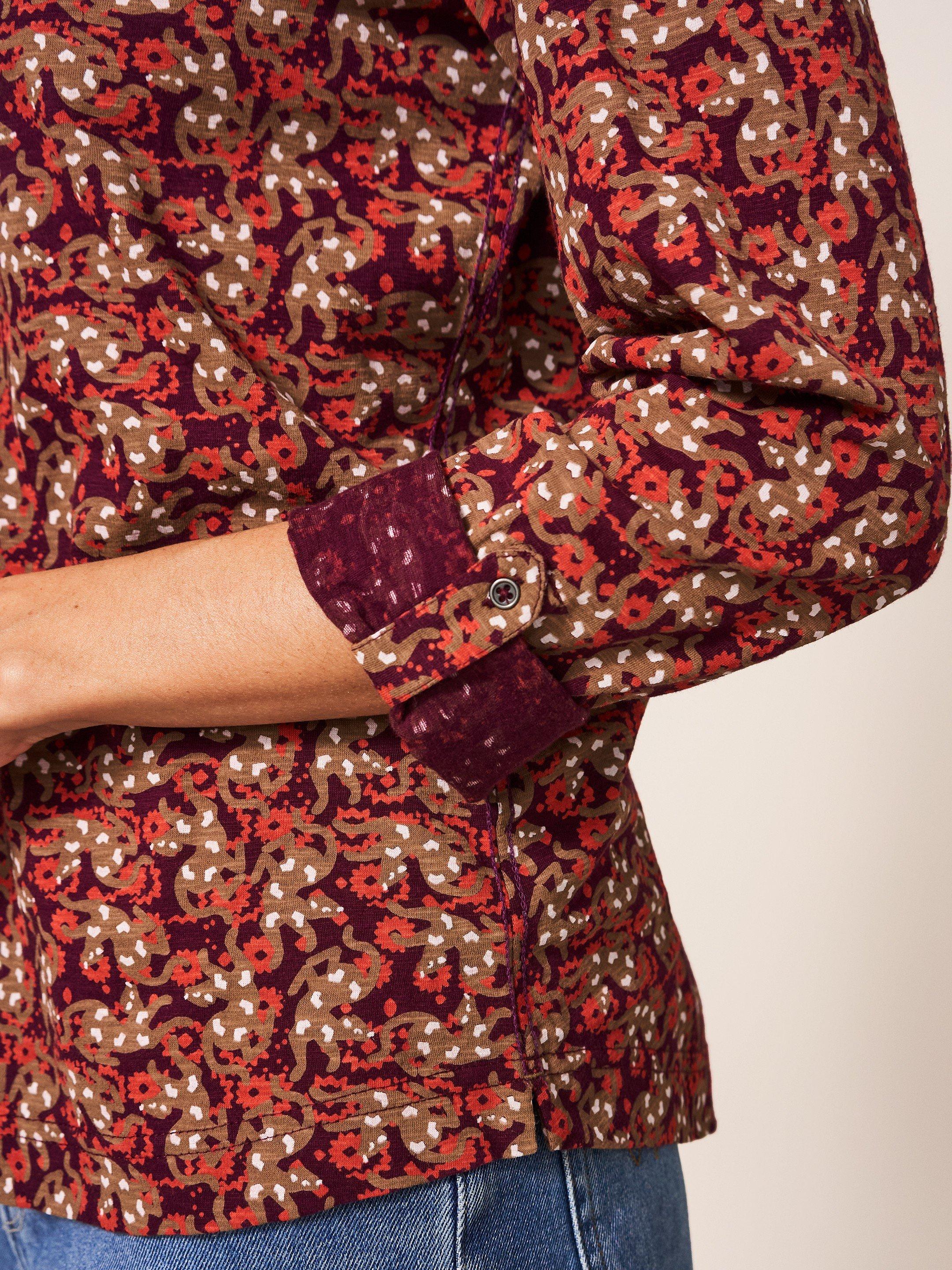 Annie Patterned Jersey Shirt in PLUM MLT - MODEL DETAIL