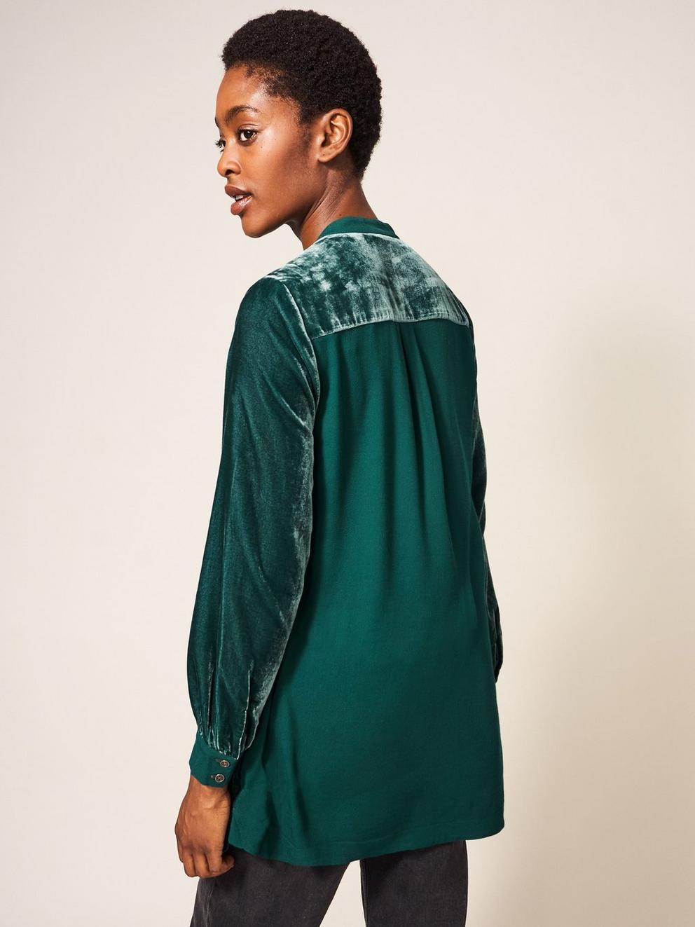 Dakota Velvet Tunic in MID TEAL - MODEL DETAIL