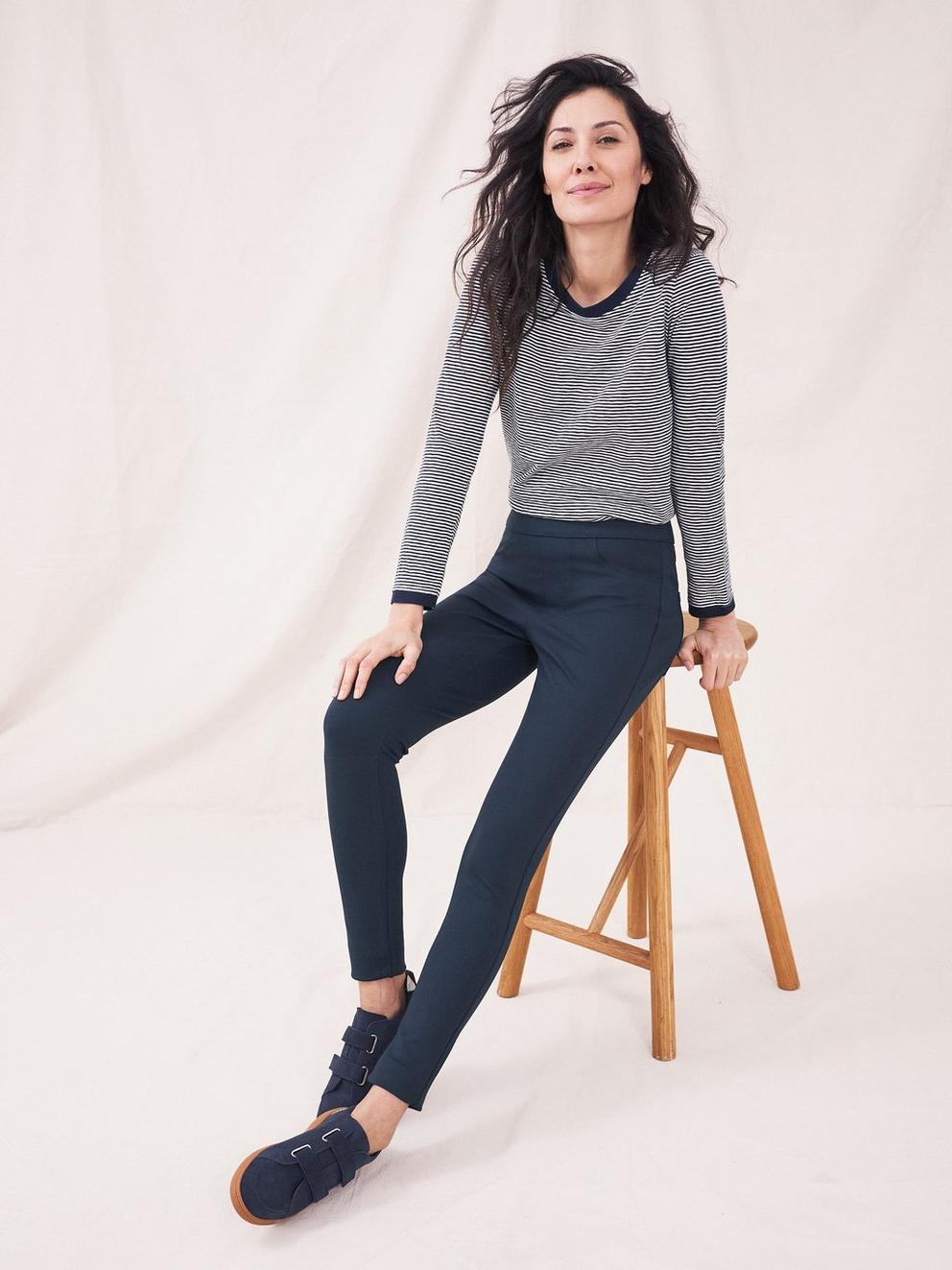 Jodie Ponte Casual Jeggings in DARK NAVY - MODEL FRONT