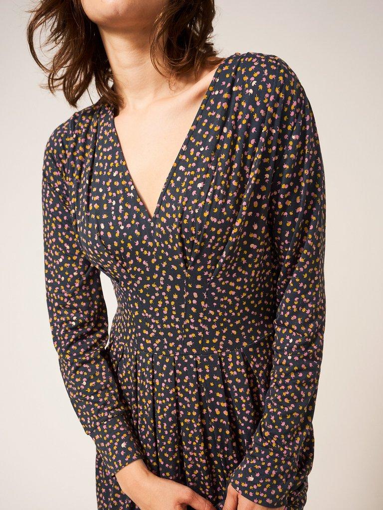 Rowan Eco Vero Jersey Dress in GREY MLT - MODEL DETAIL