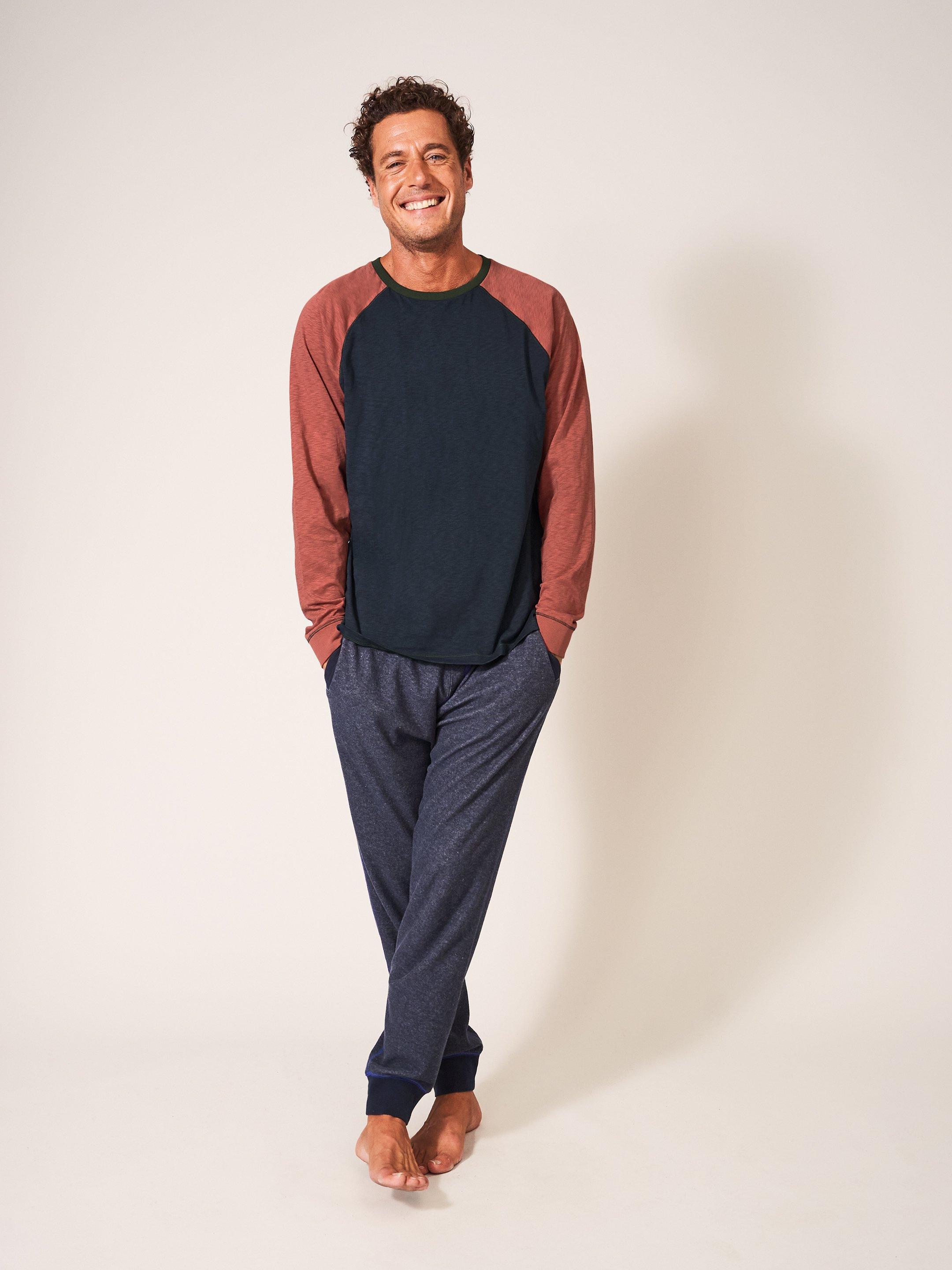 Robbie Raglan Tshirt in DARK NAVY - MODEL DETAIL