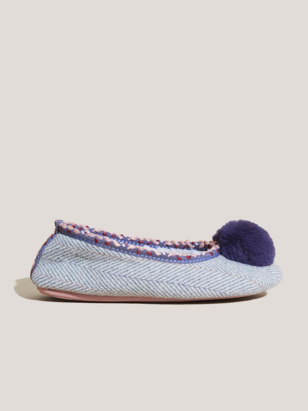 Herringbone Ballet Slipper in GREY MLT - MODEL FRONT