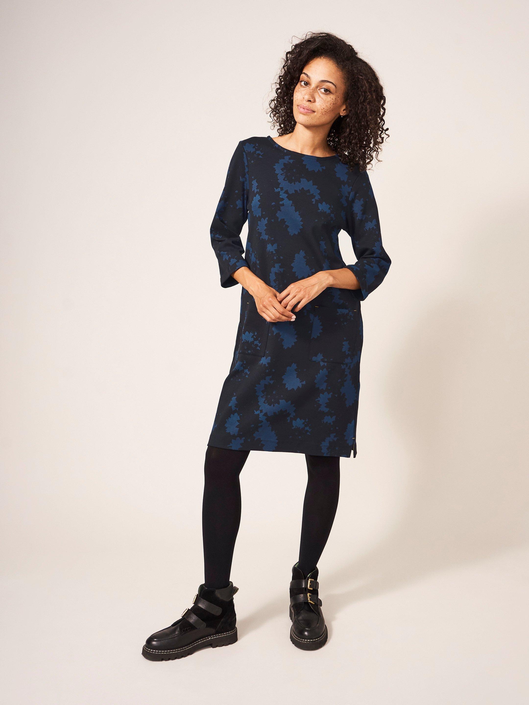 Albie Organic Jersey Dress in BLUE MLT - LIFESTYLE