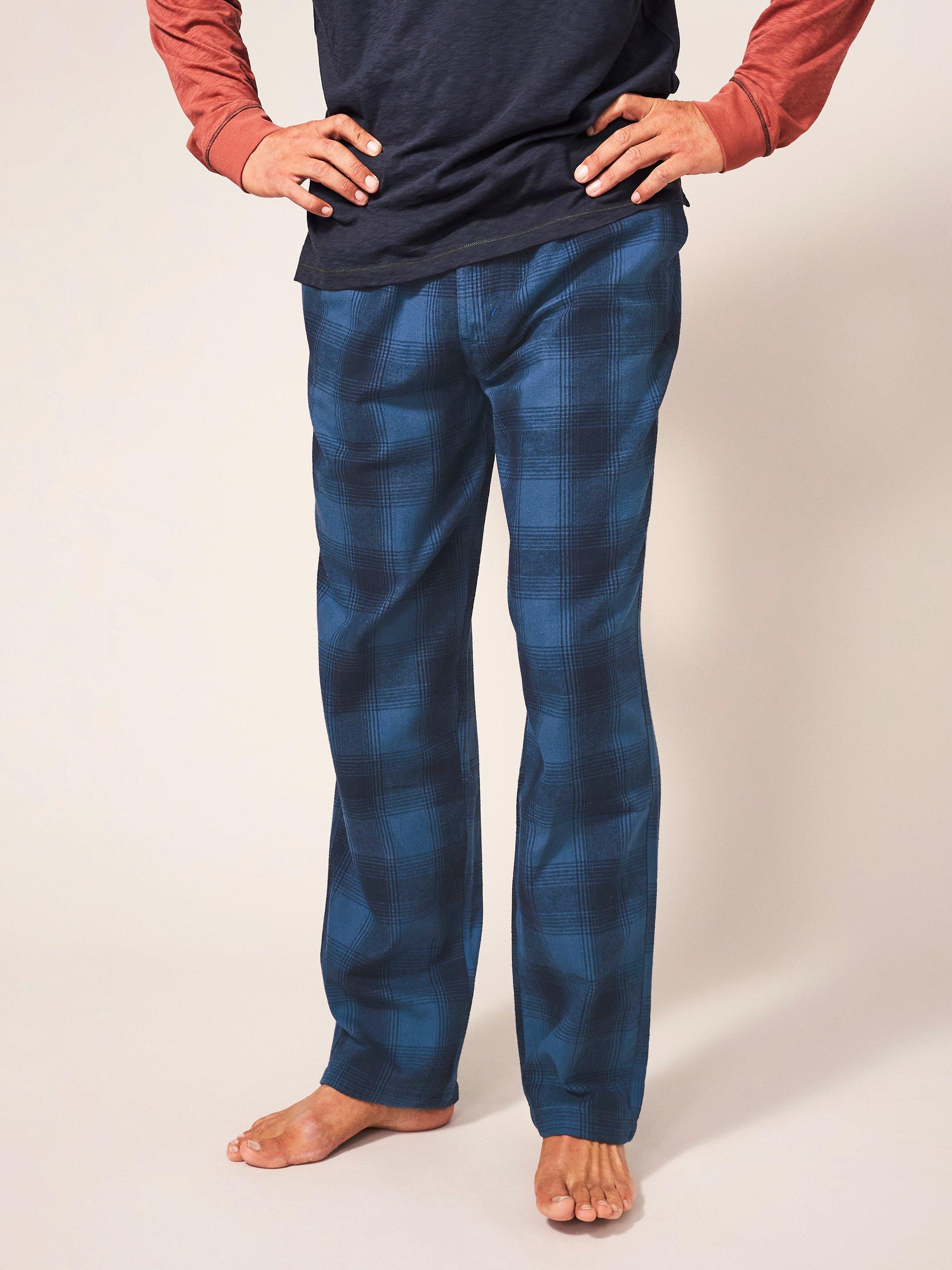 Leyland PJ Trouser in MID TEAL - MODEL FRONT