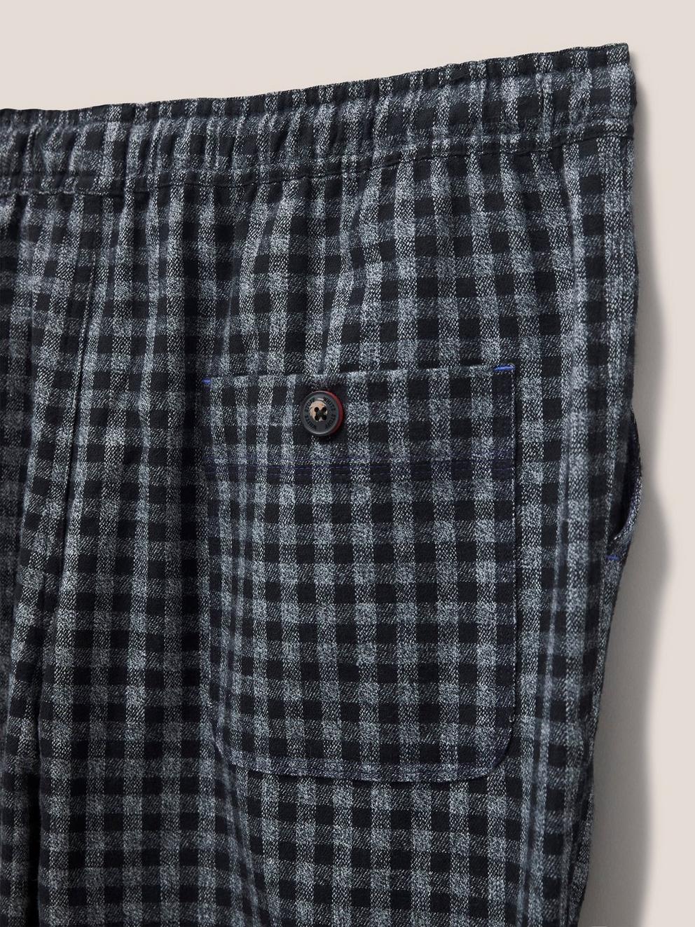 Leyland PJ Trouser in WASHED BLK - FLAT DETAIL