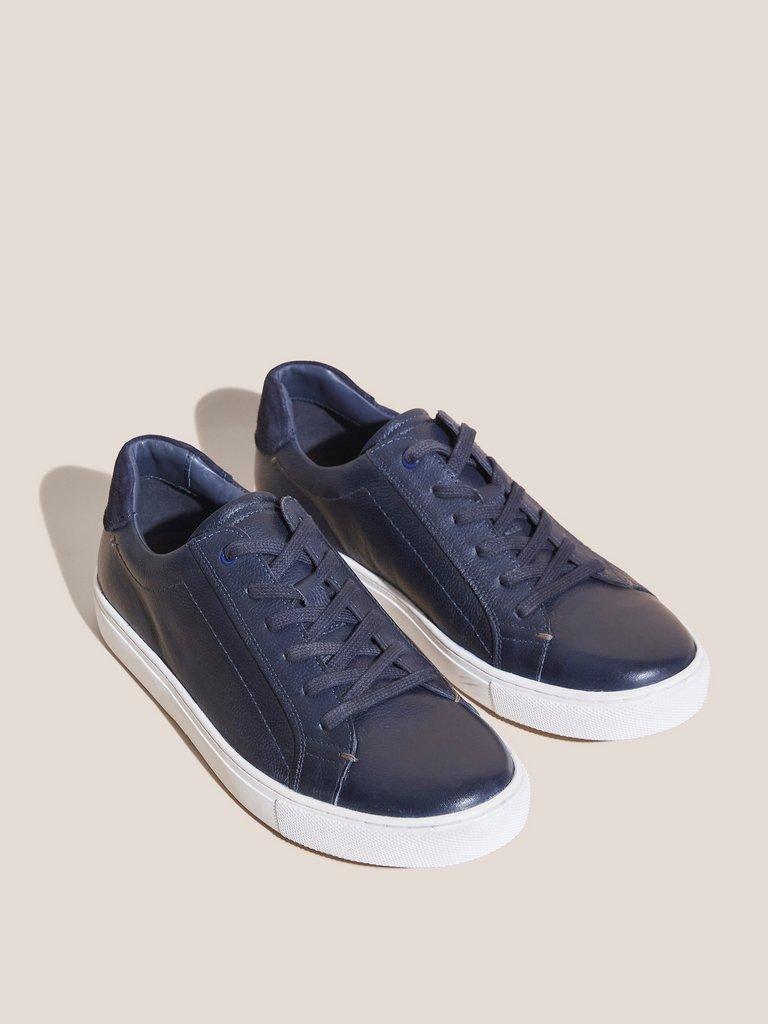 Woody Leather Trainer in DARK NAVY - FLAT FRONT