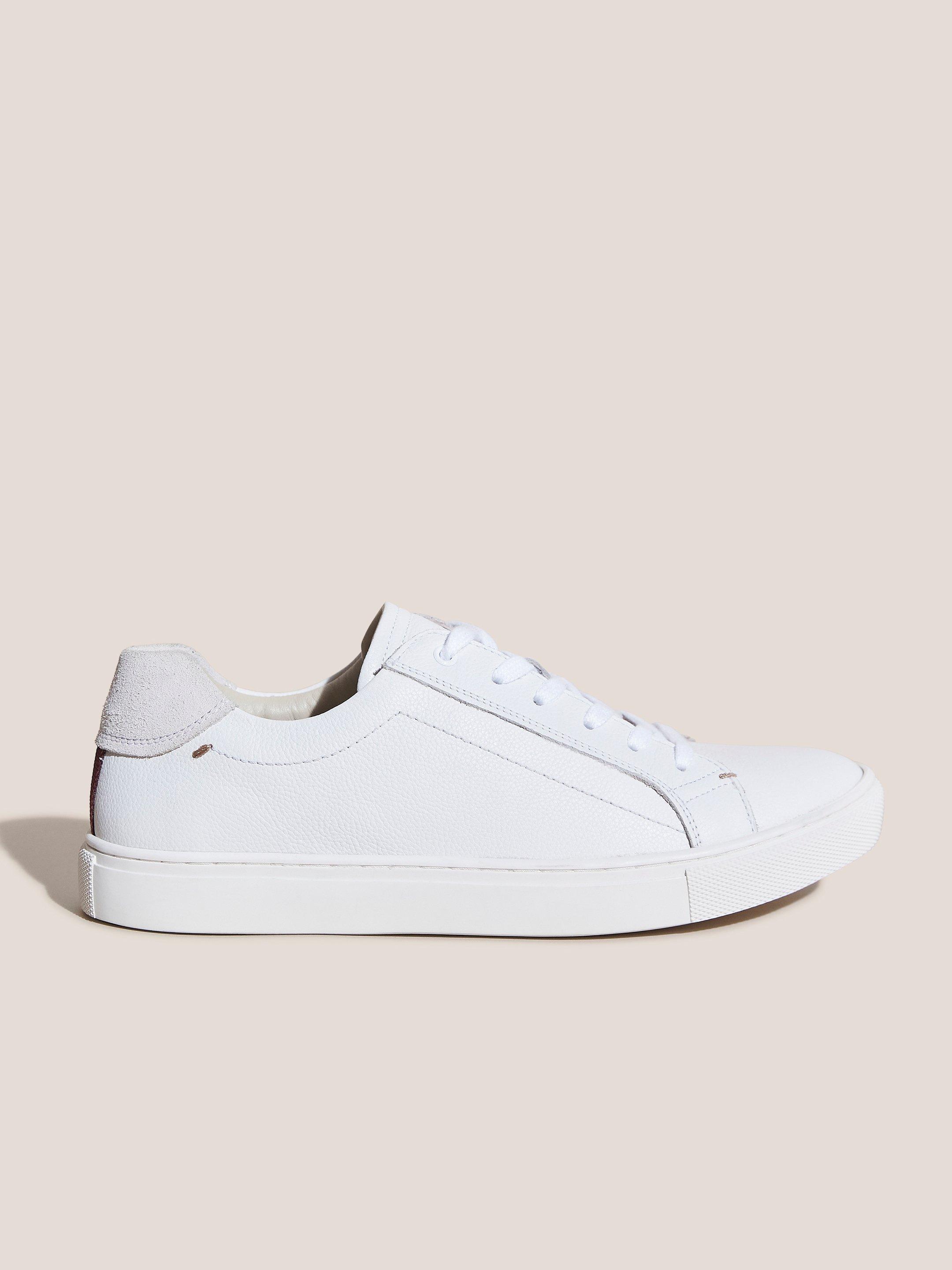 Woody Leather Trainer in NAT WHITE - MODEL FRONT