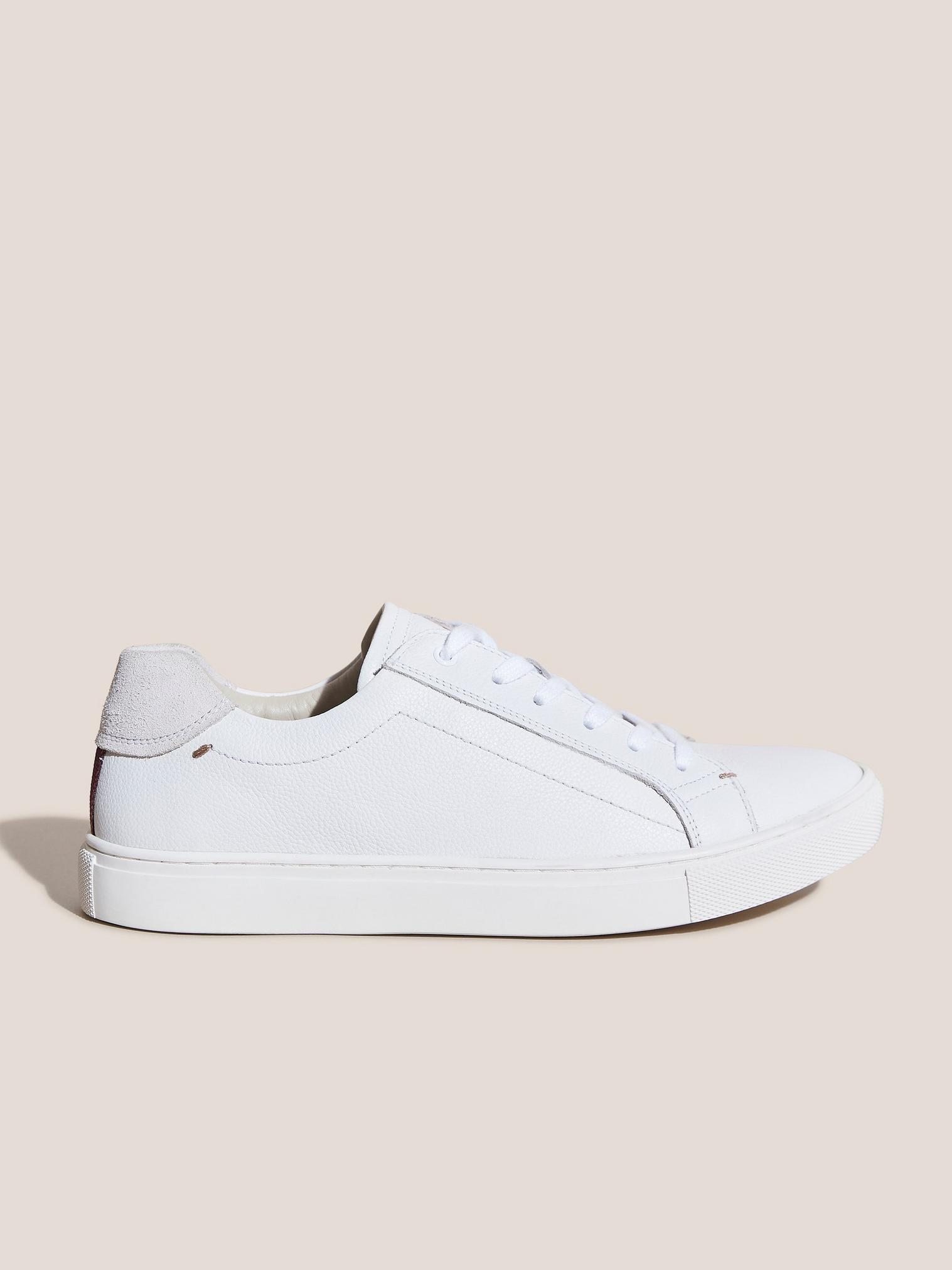 Woody Leather Trainer in NAT WHITE - MODEL FRONT