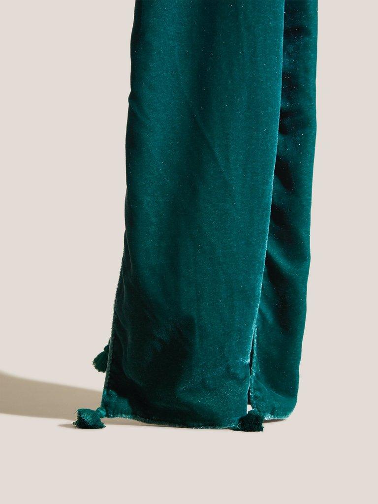 Plain Velvet Scarf in MID TEAL - FLAT FRONT