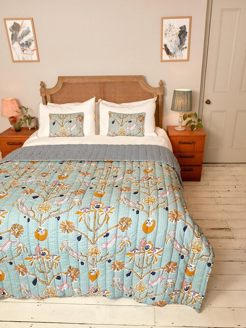 Wonderland Multi Quilt Blanket in BLUE MLT - MIXED