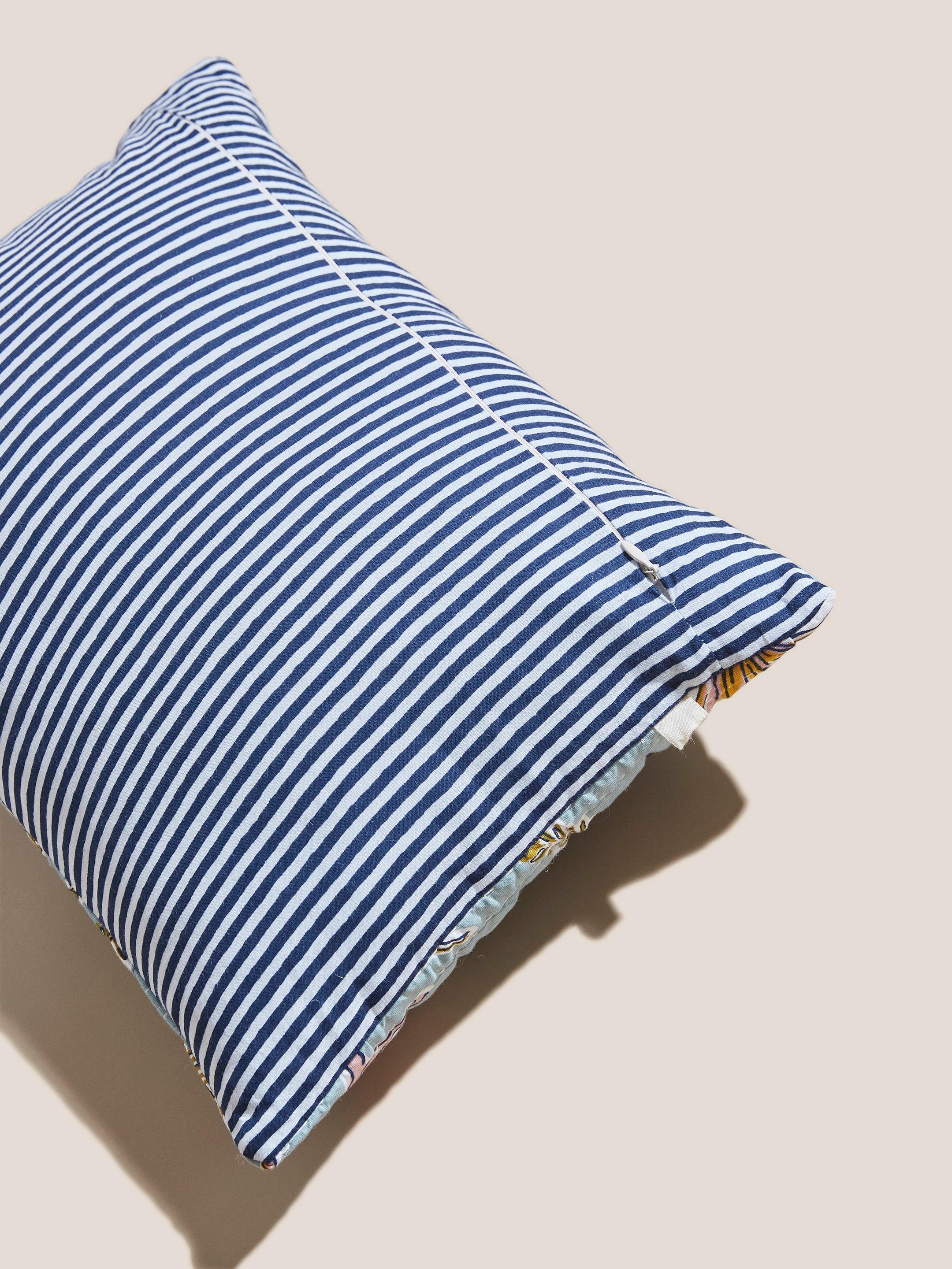 Wonderland Multi Cushion in BLUE MLT - FLAT BACK