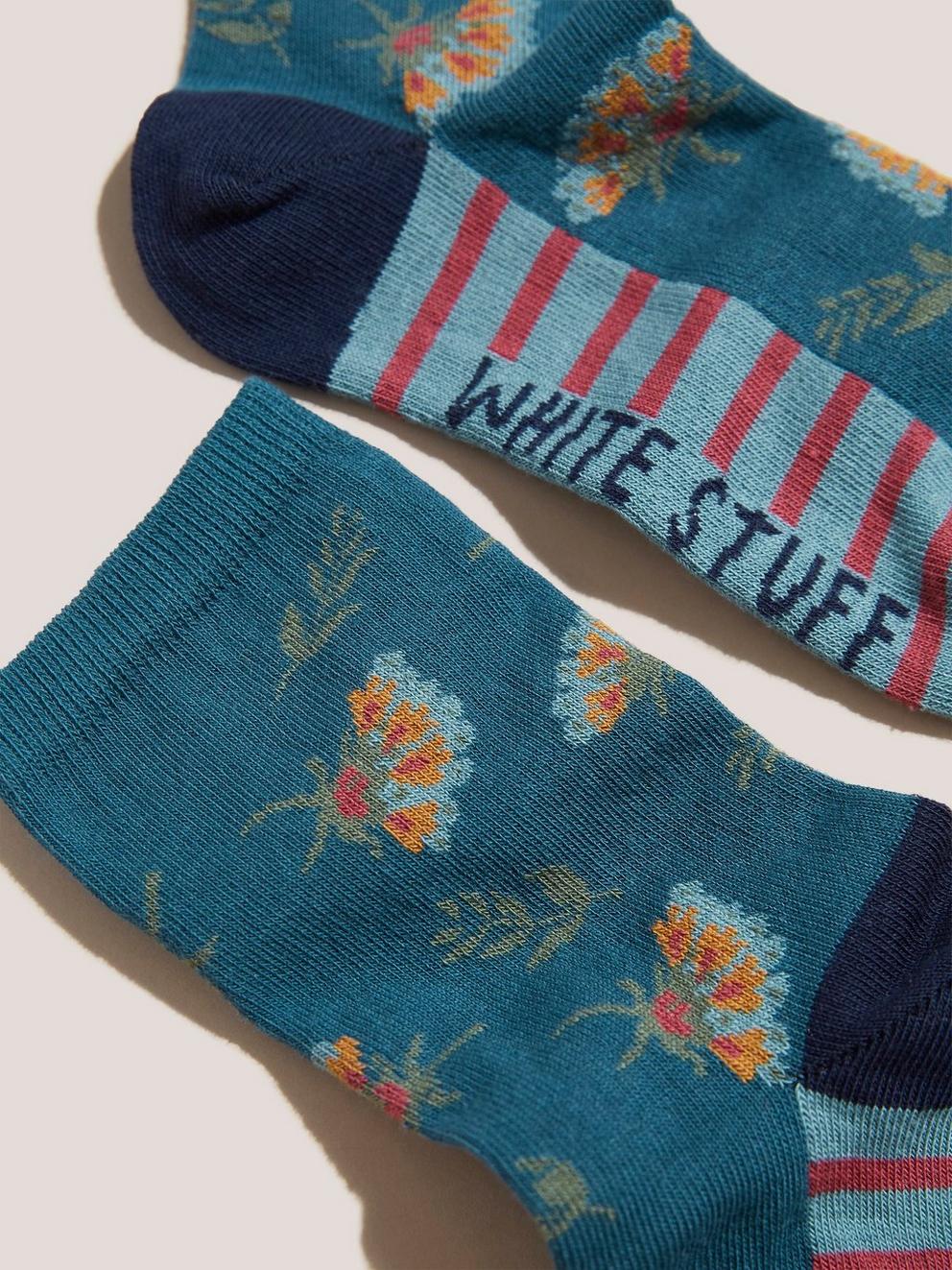 Floral Fan Sock in TEAL MLT - FLAT DETAIL