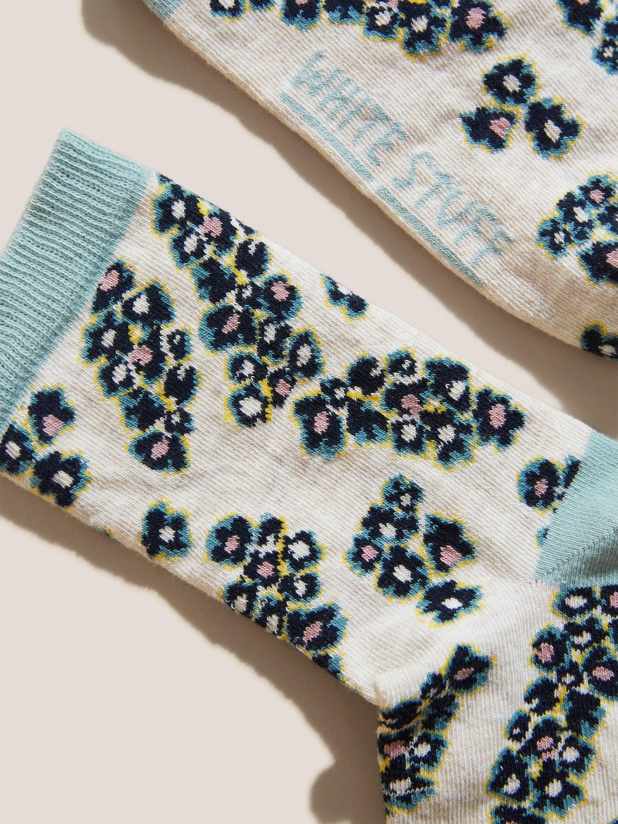 Floral Animal Socks in NAT MLT - FLAT DETAIL