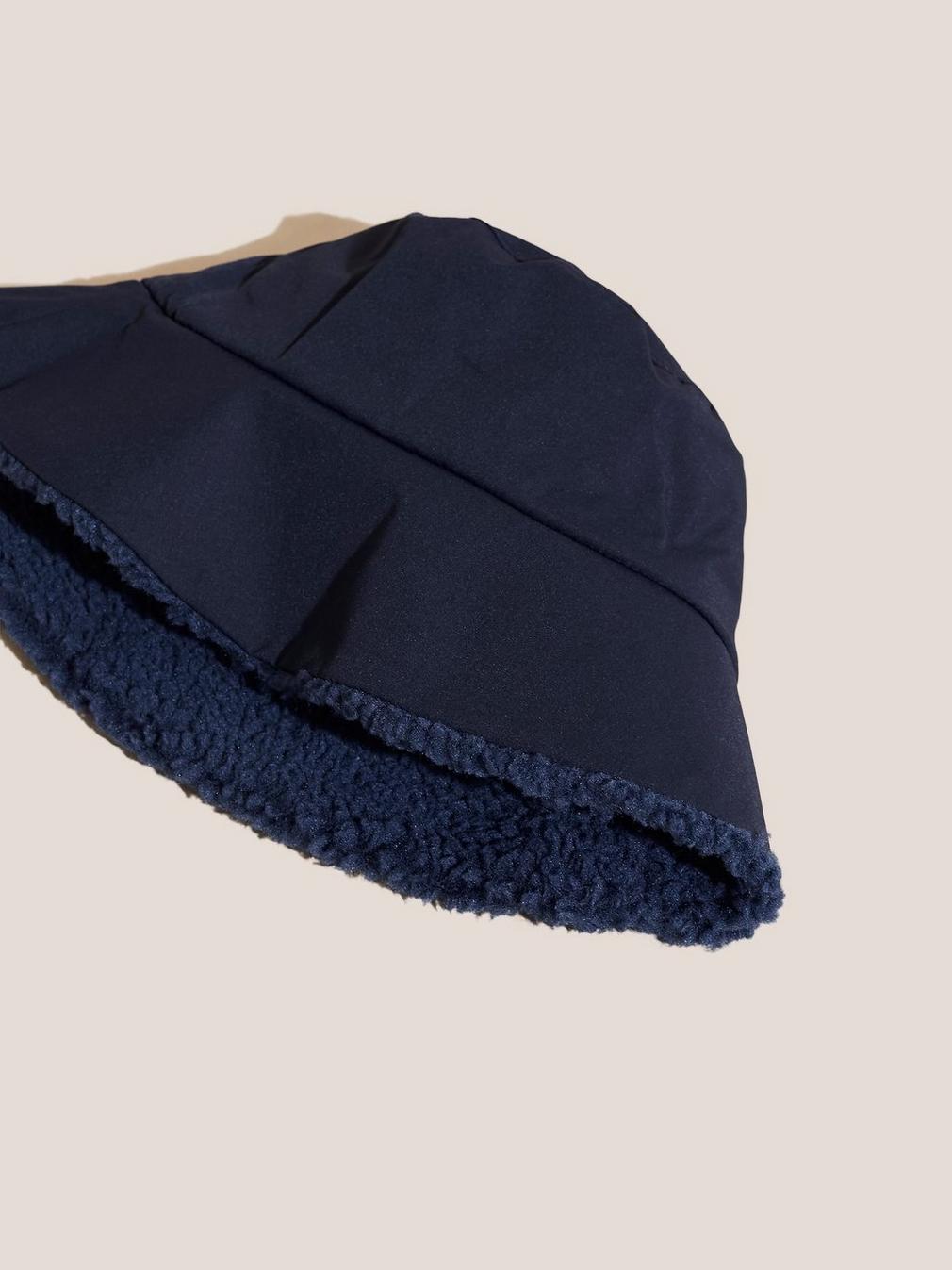 Borg Reversible Bucket Hat in DARK NAVY - FLAT DETAIL