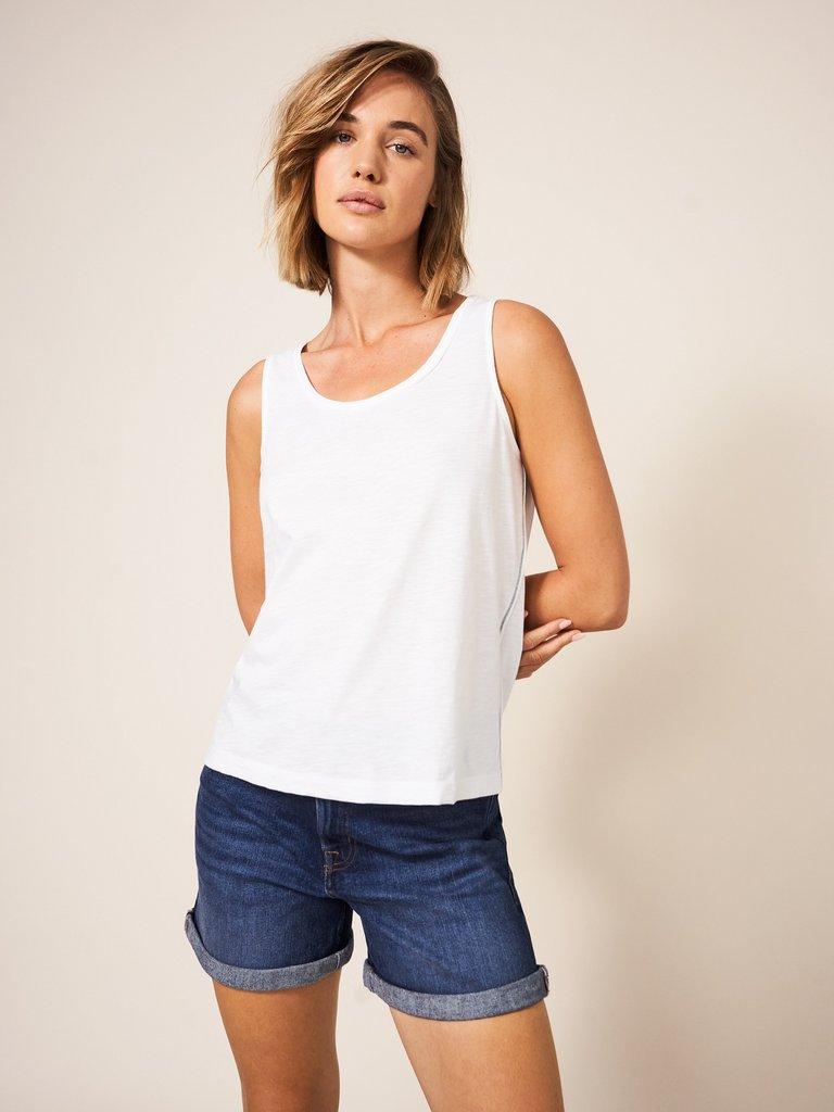 Ezra Plain Scoop Neck Vest in BRIL WHITE - MODEL FRONT