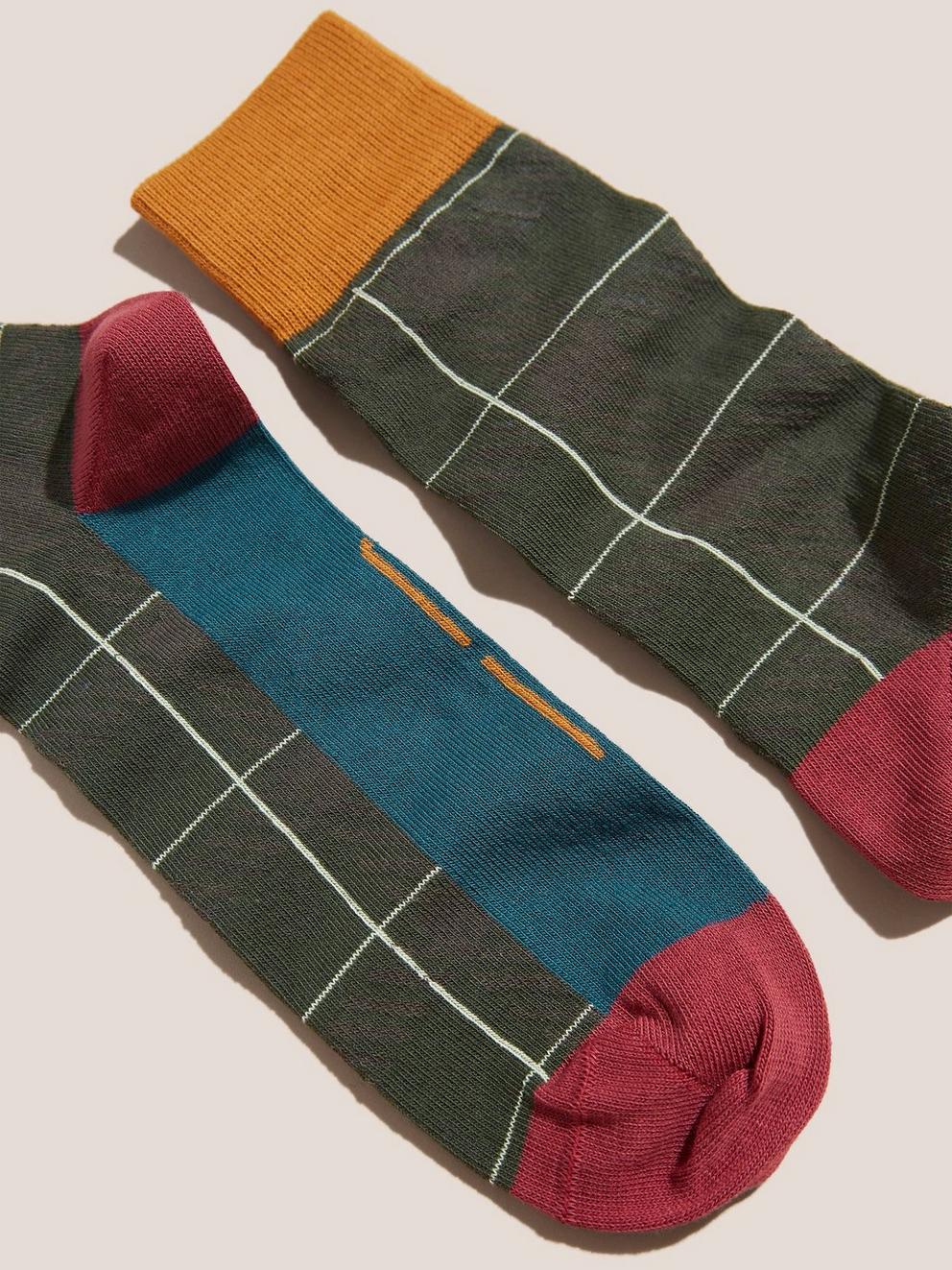 Multi Check Socks in GREEN MLT - FLAT DETAIL
