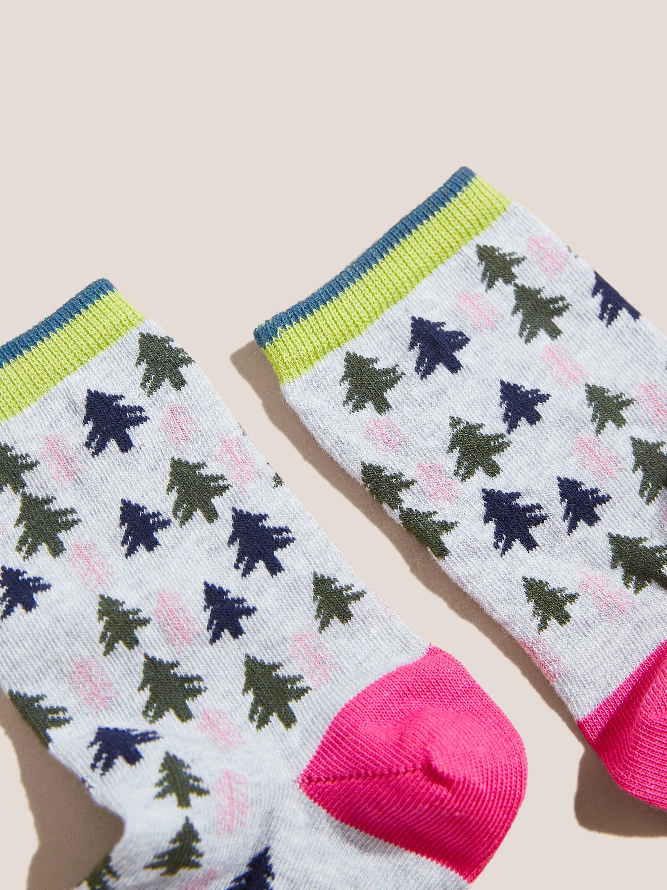 Winter Tree Sock in GREY MLT - FLAT DETAIL